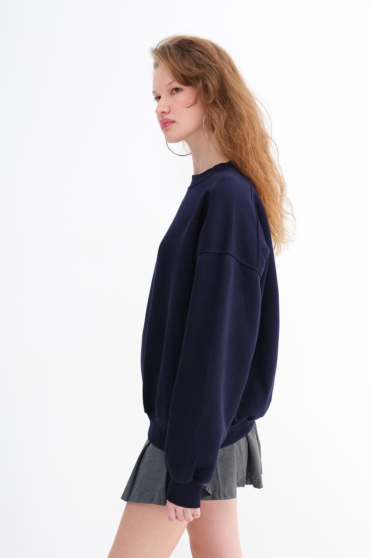 Night-Blue_Round-Neck-Basic-Sweatshirt-addax