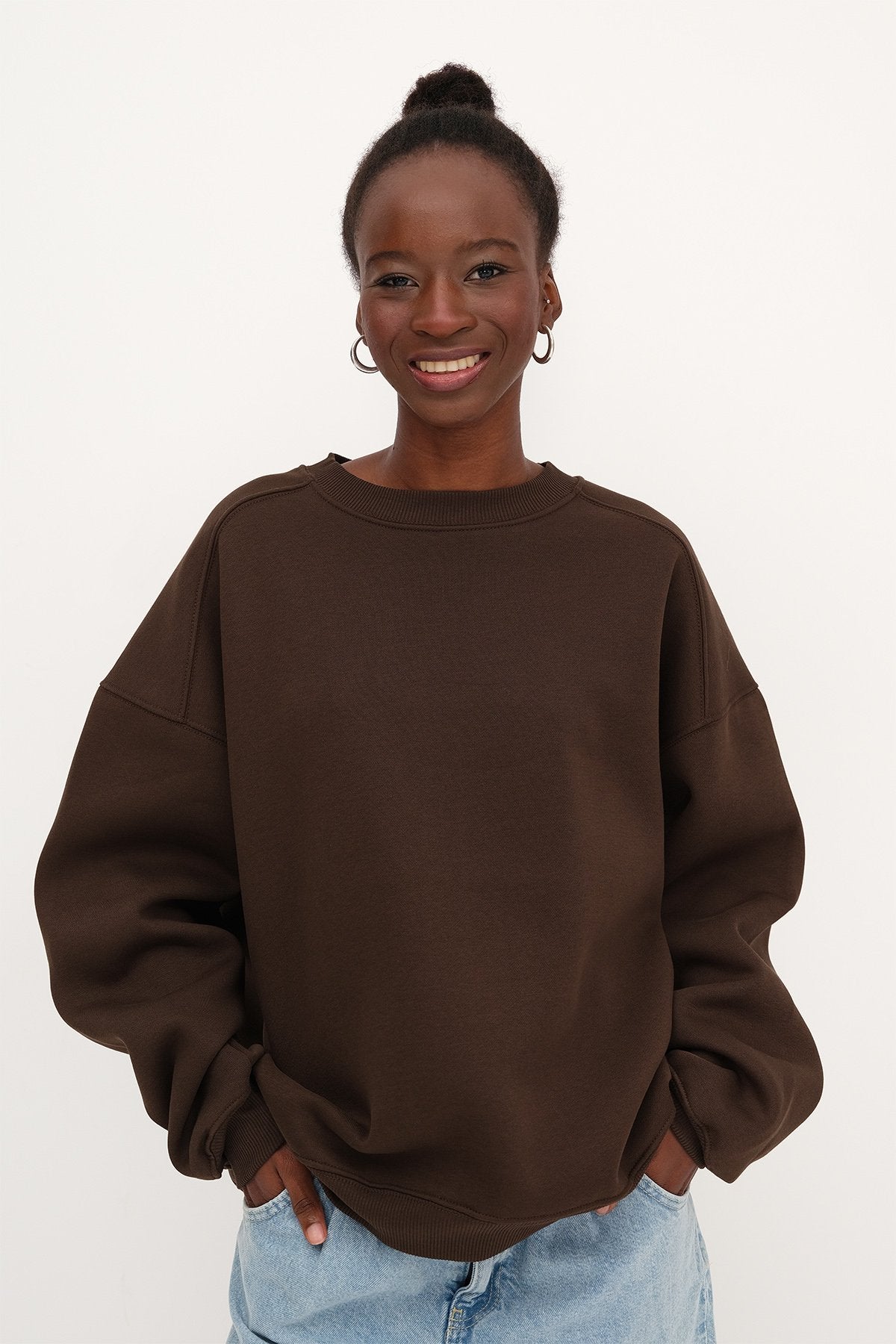 Dark-Brown_Round-Neck-Basic-Sweatshirt-addax