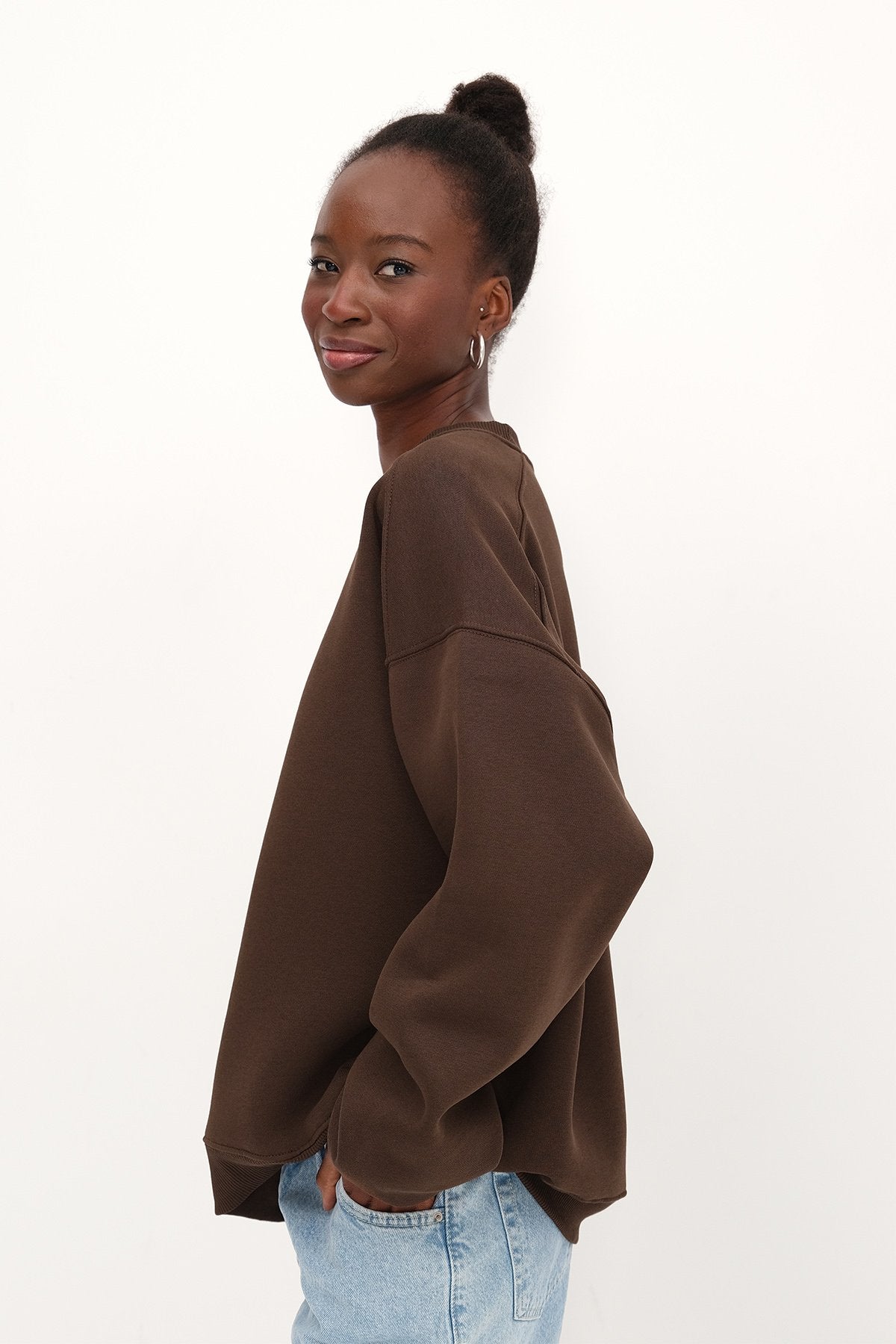 Dark-Brown_Round-Neck-Basic-Sweatshirt-addax
