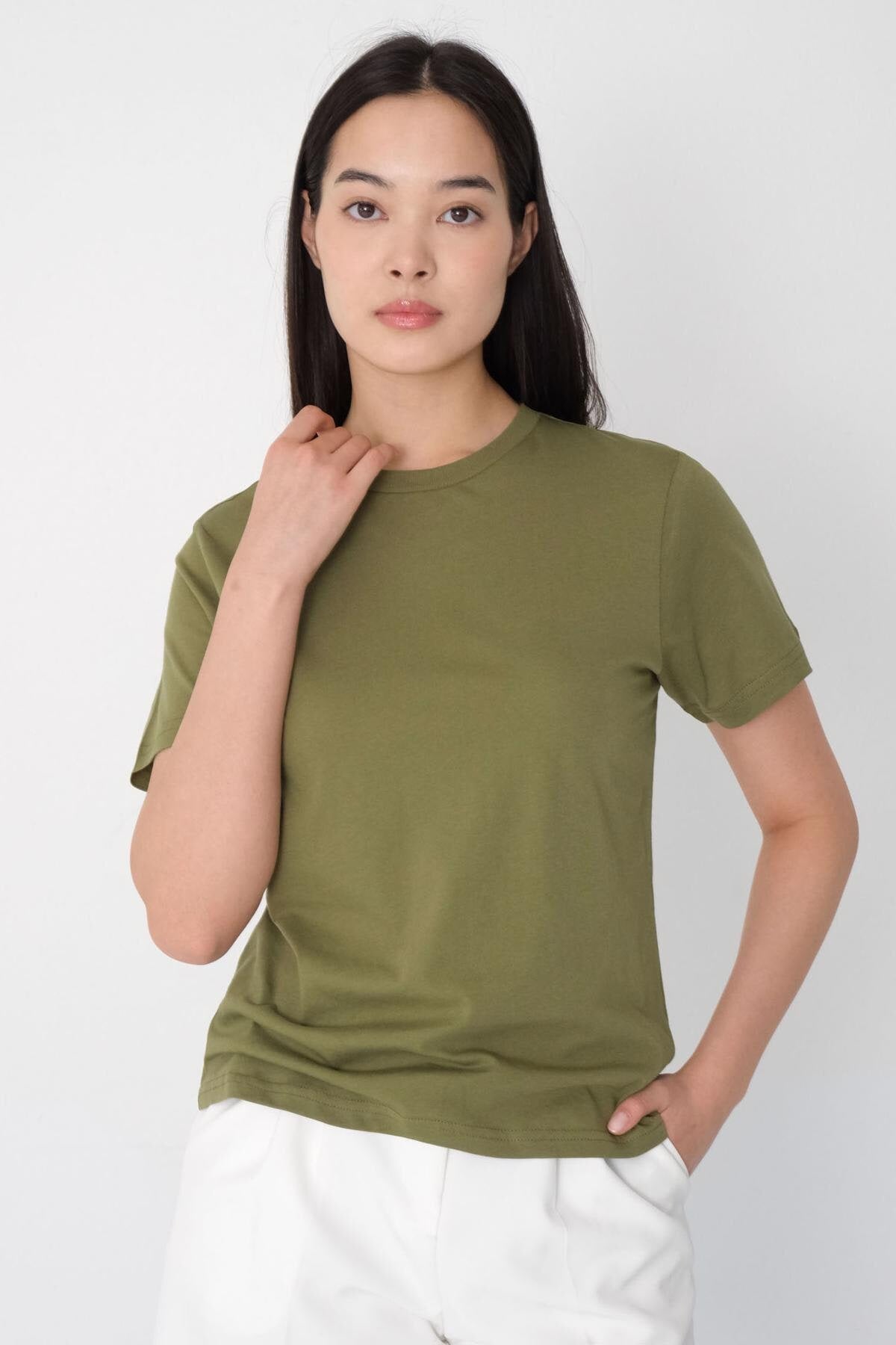Green_Basic-T-shirt-With-Round-Neck-addax