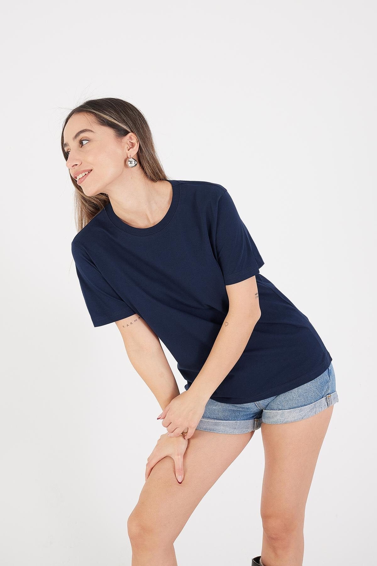 Night-Blue_Basic-T-shirt-With-Round-Neck-addax