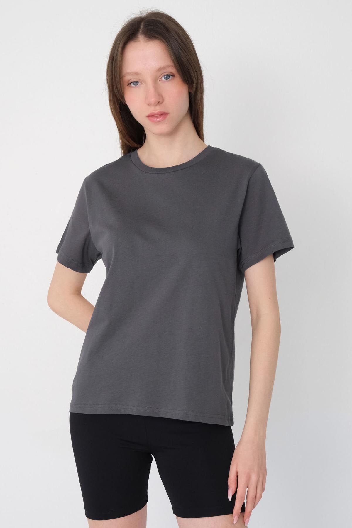 Lead-Grey_Basic-T-shirt-With-Round-Neck-addax