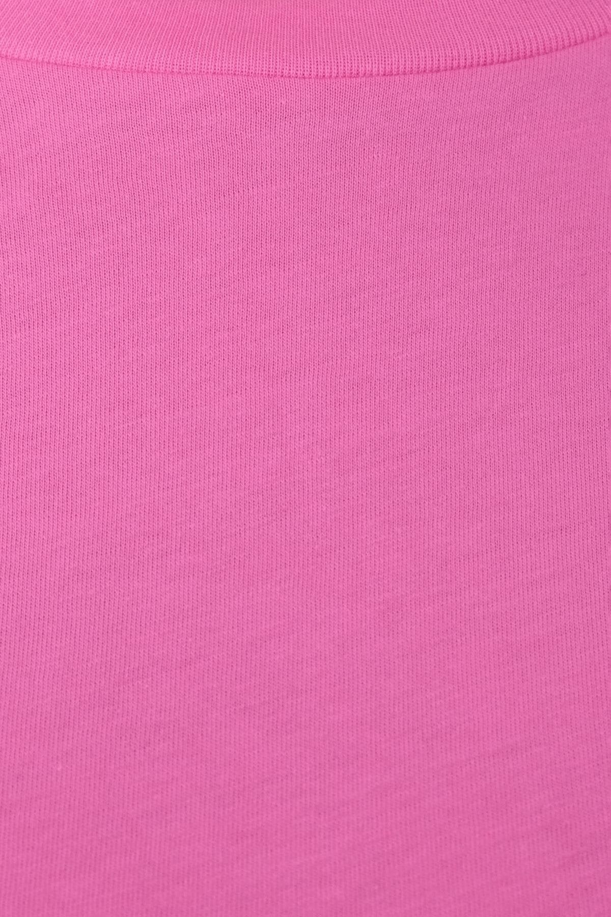 Sugar-Pink_Basic-T-shirt-With-Round-Neck-addax