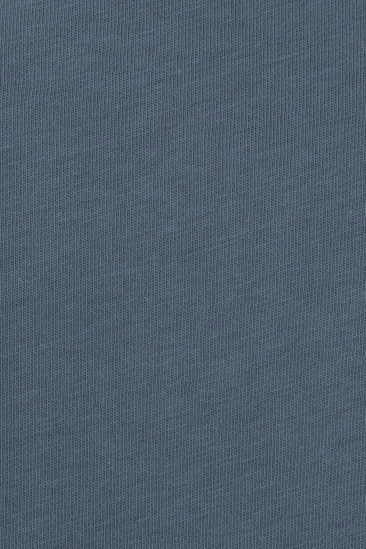 Light-Indigo_Basic-T-shirt-With-Round-Neck-addax