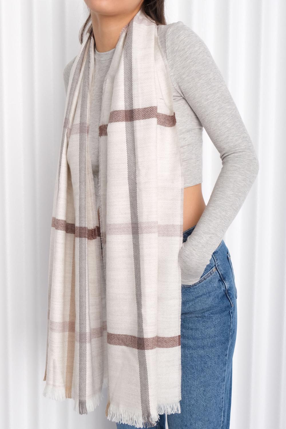 Stone_Reversible-Scarf-addax