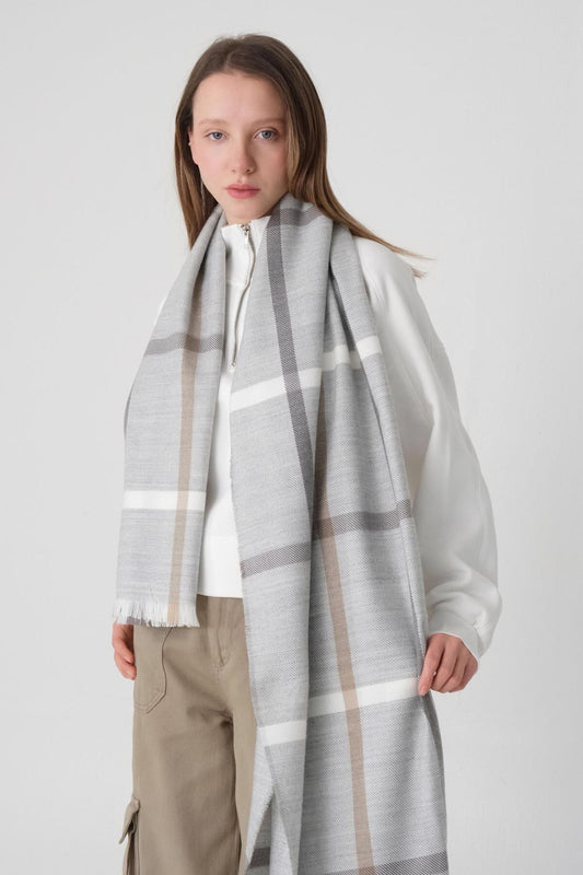 Grey_Reversible-Scarf-addax