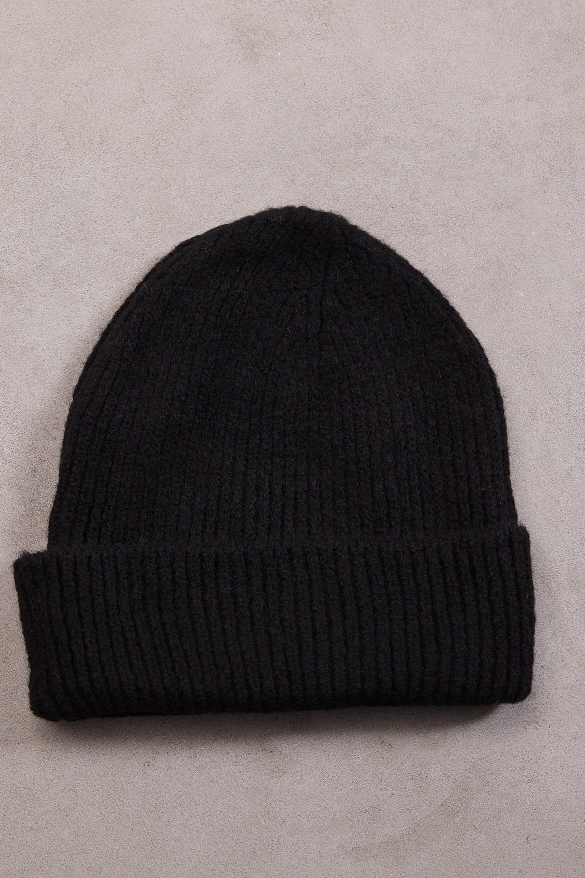 Black_Beanie-addax