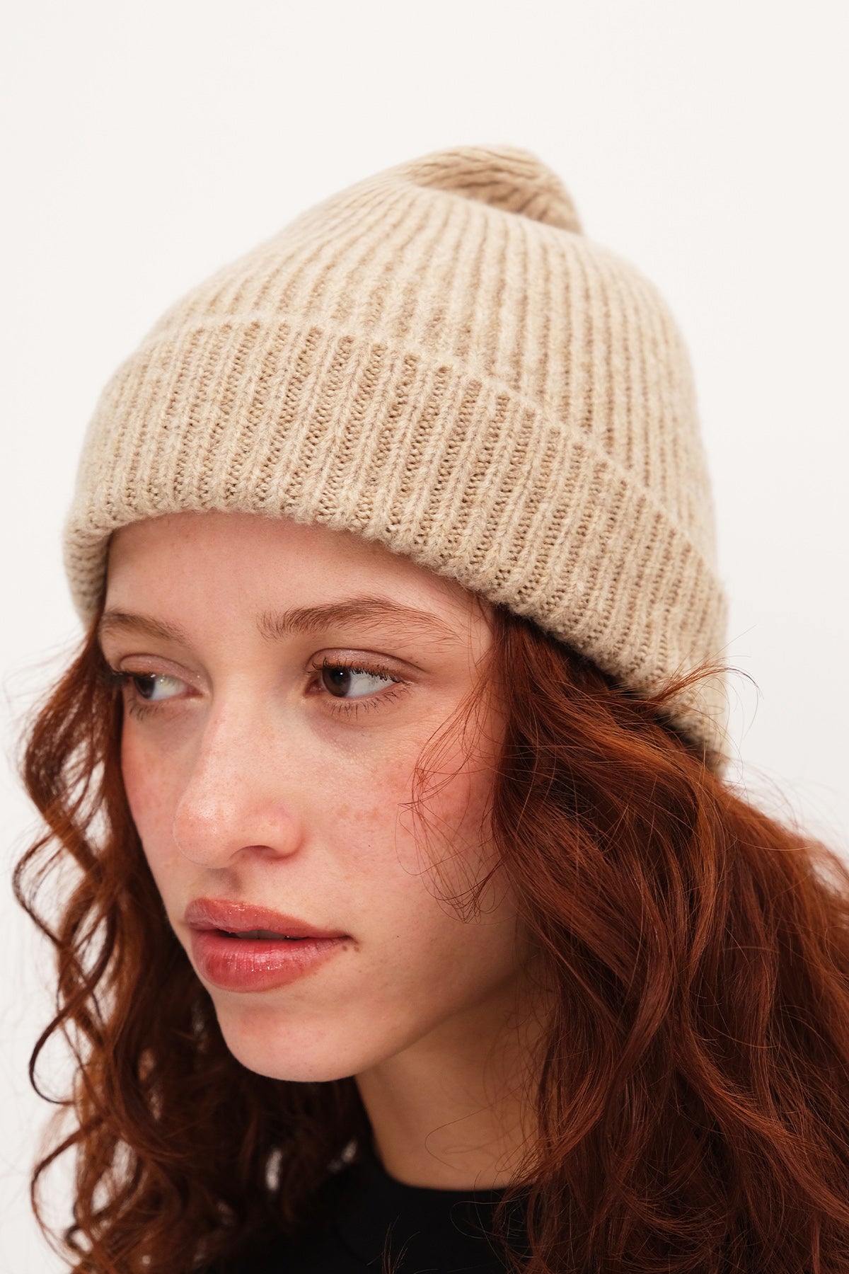 Beige_Beanie-addax