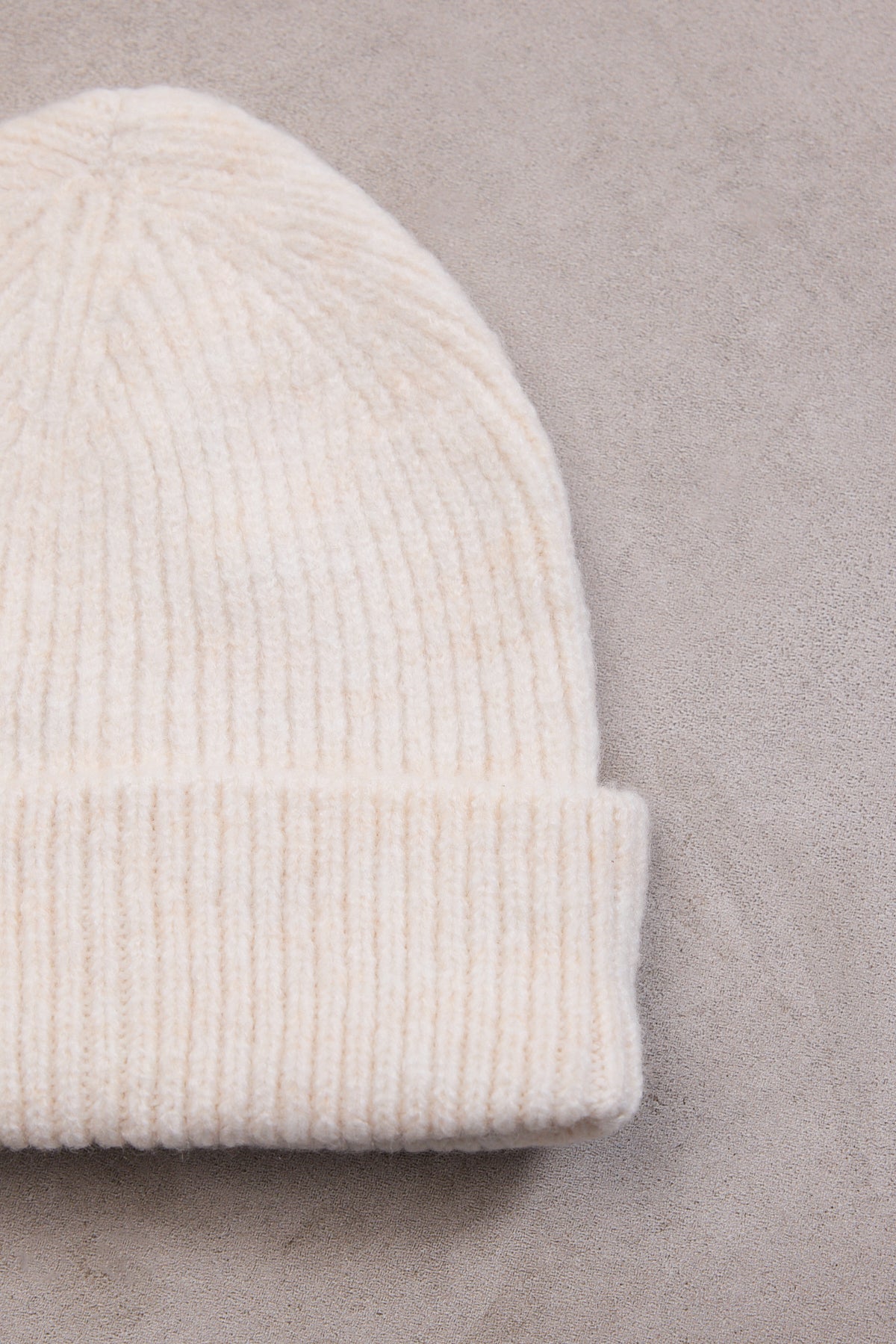 Ecru_Beanie-addax