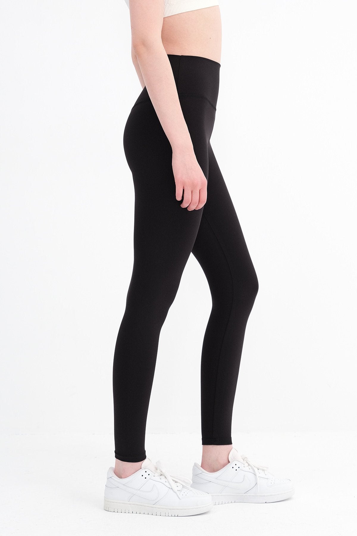 Black_High-Waist-Leggings-addax