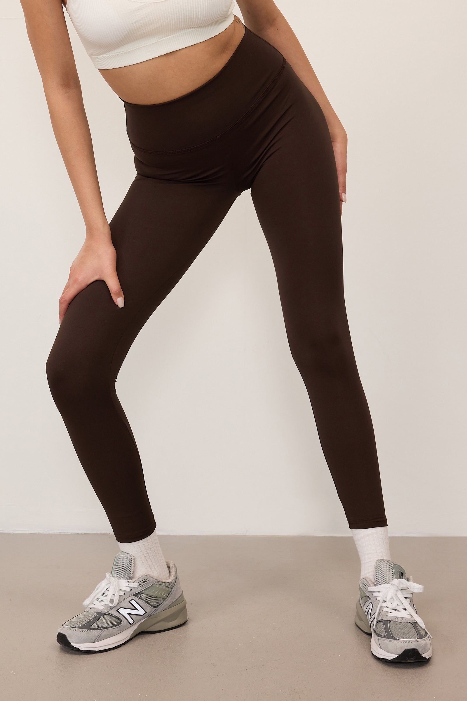 Brown_High-Waist-Leggings-addax