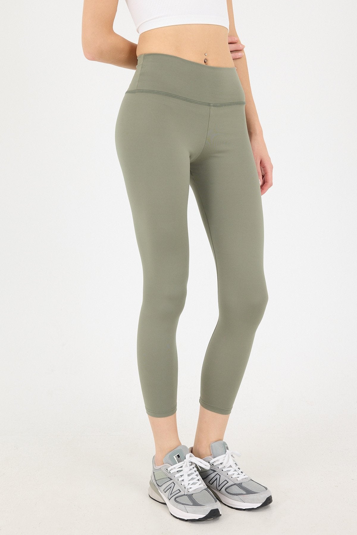 Oil-Green_High-Waist-Leggings-addax