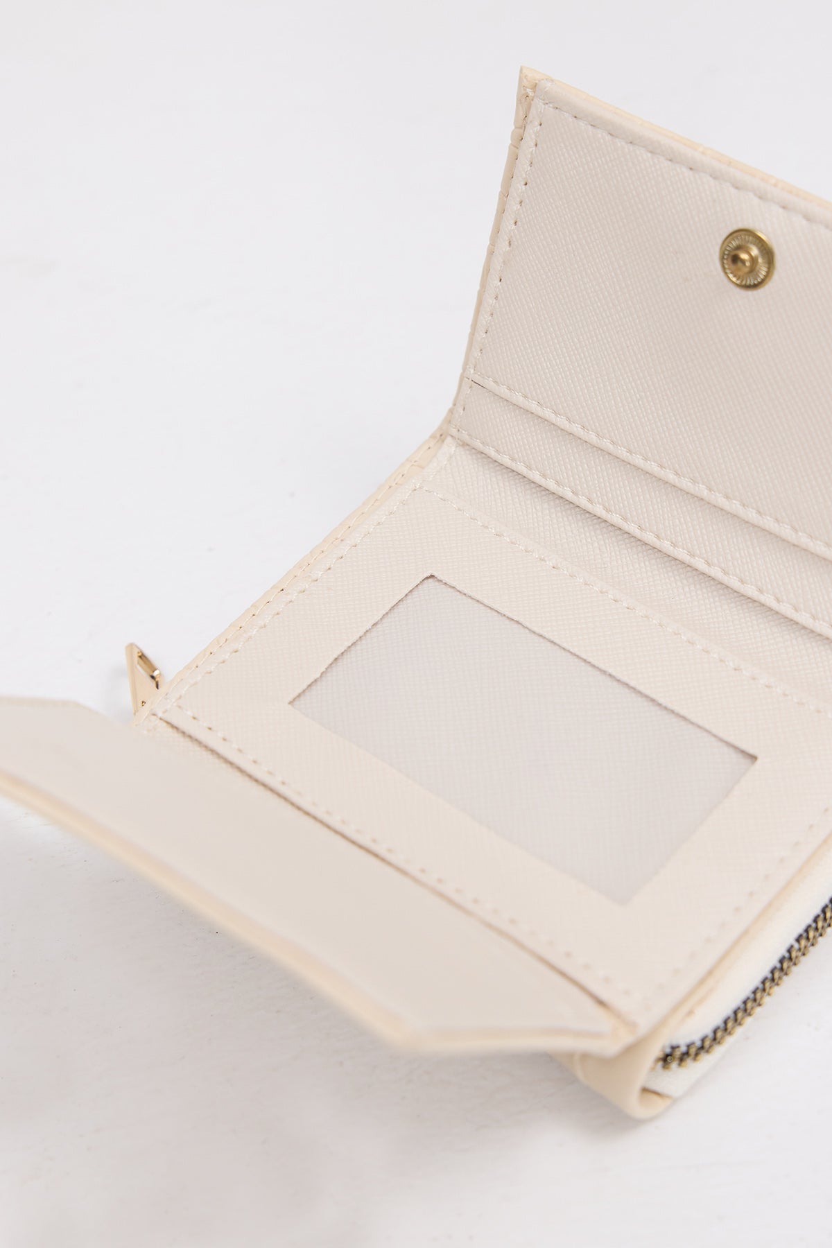 Beige_Wallet-addax
