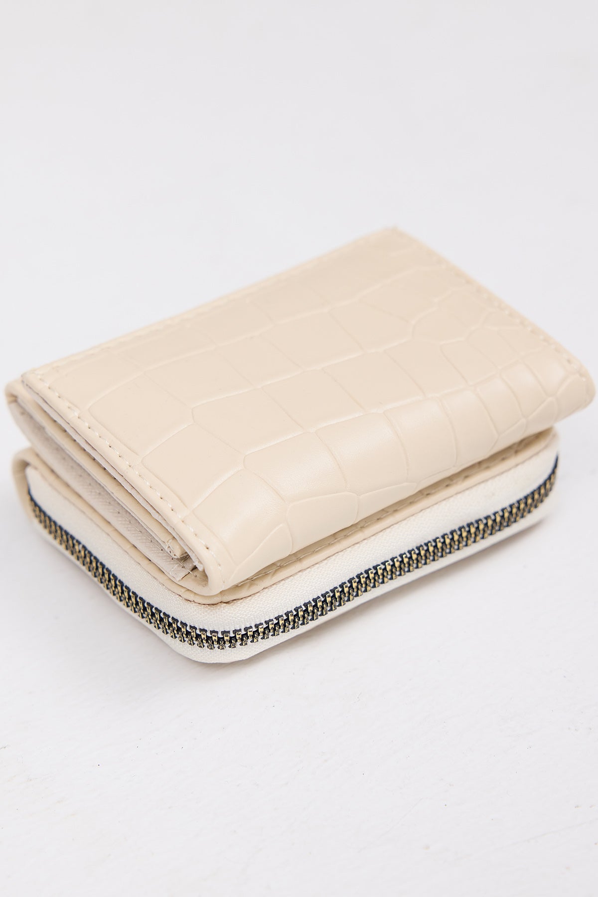 Beige_Wallet-addax