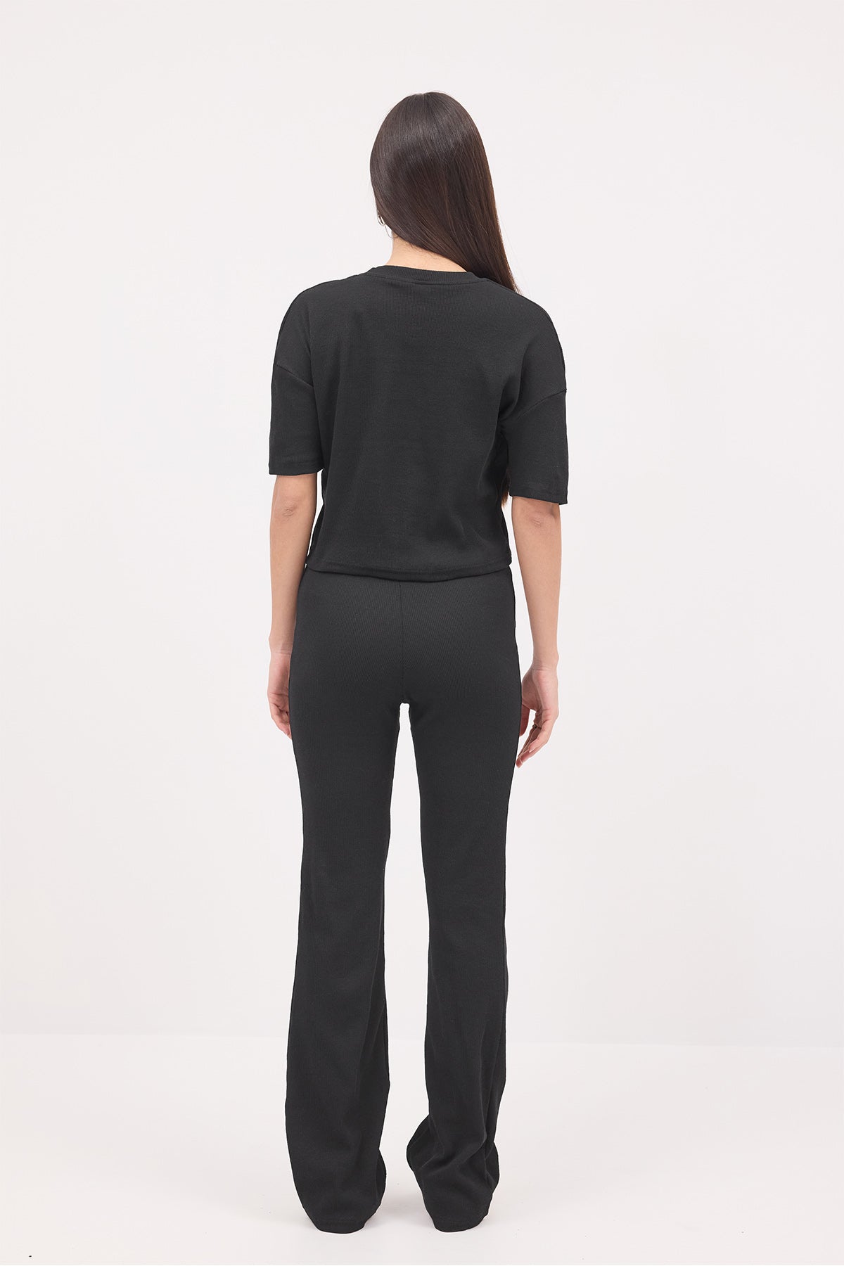 Black_Short-Sleeve-Top-Bottom-Set-addax