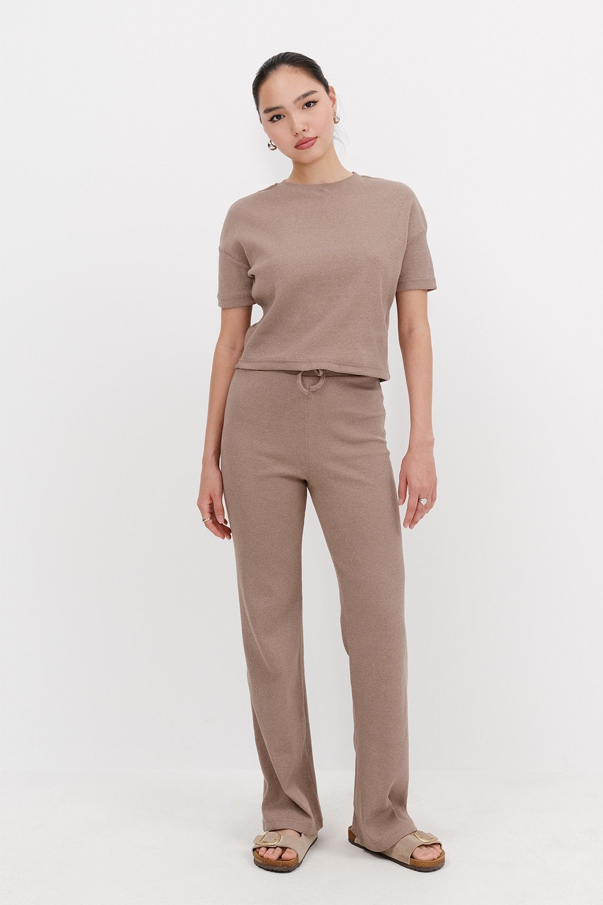 Mink_Short-Sleeve-Top-Bottom-Set-addax