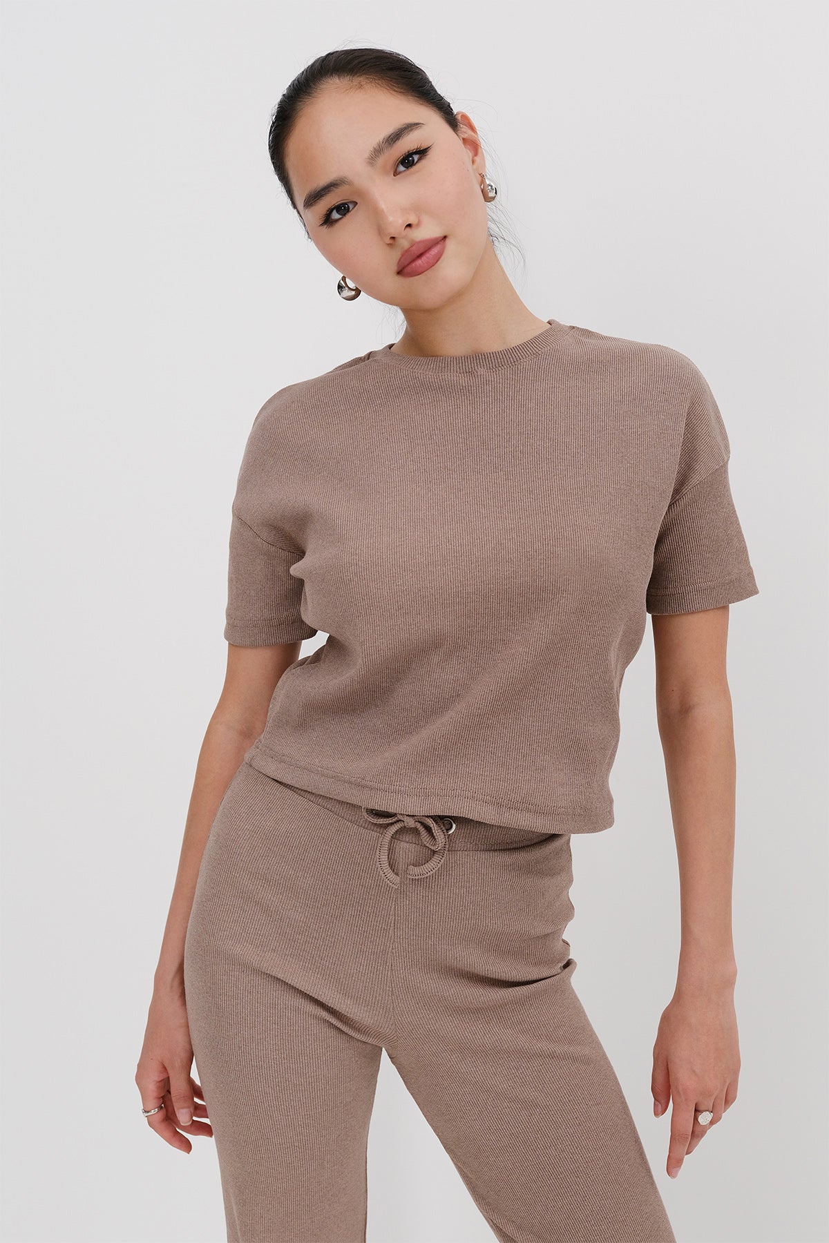 Mink_Short-Sleeve-Top-Bottom-Set-addax