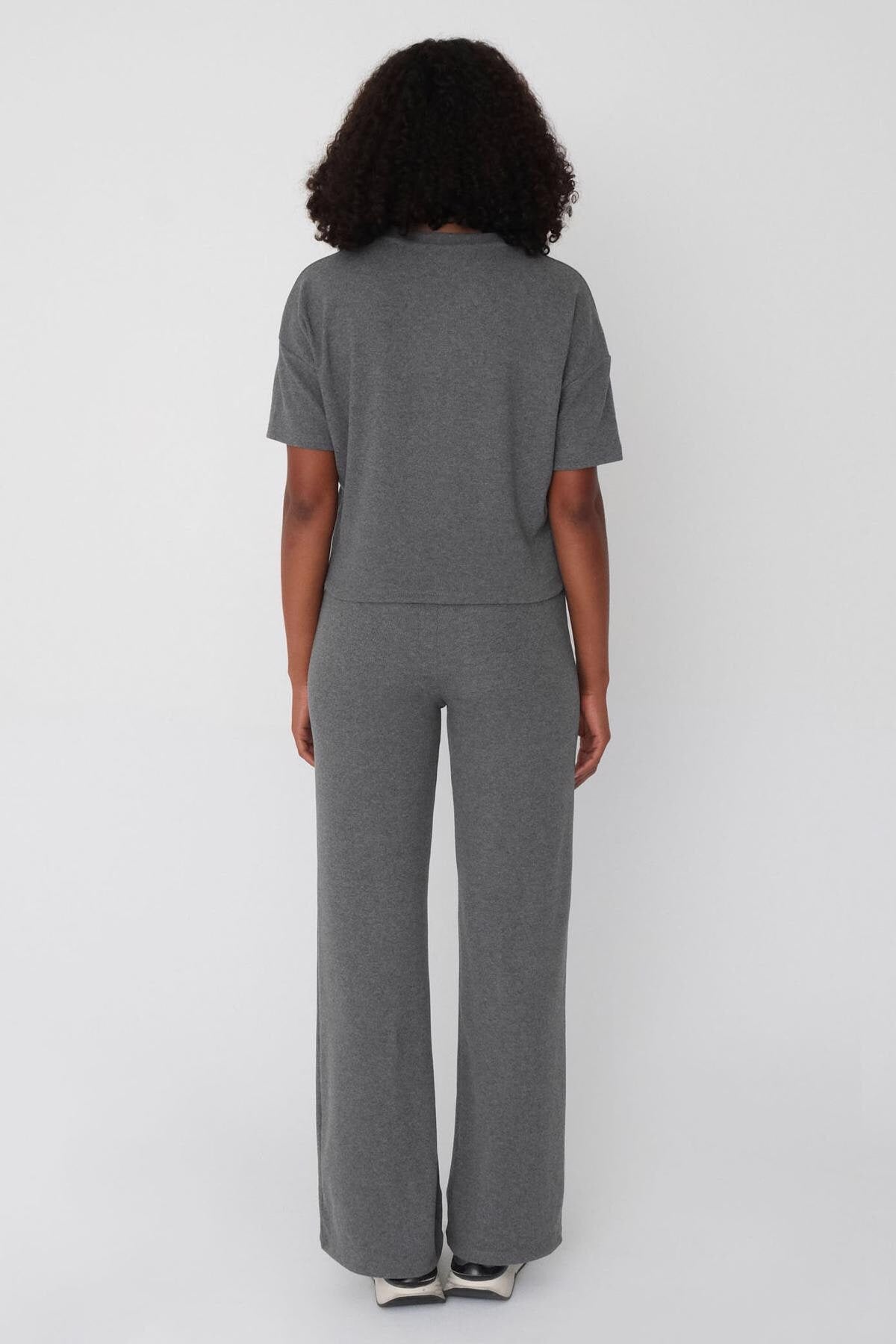 Charcoal_Short-Sleeve-Top-Bottom-Set-addax