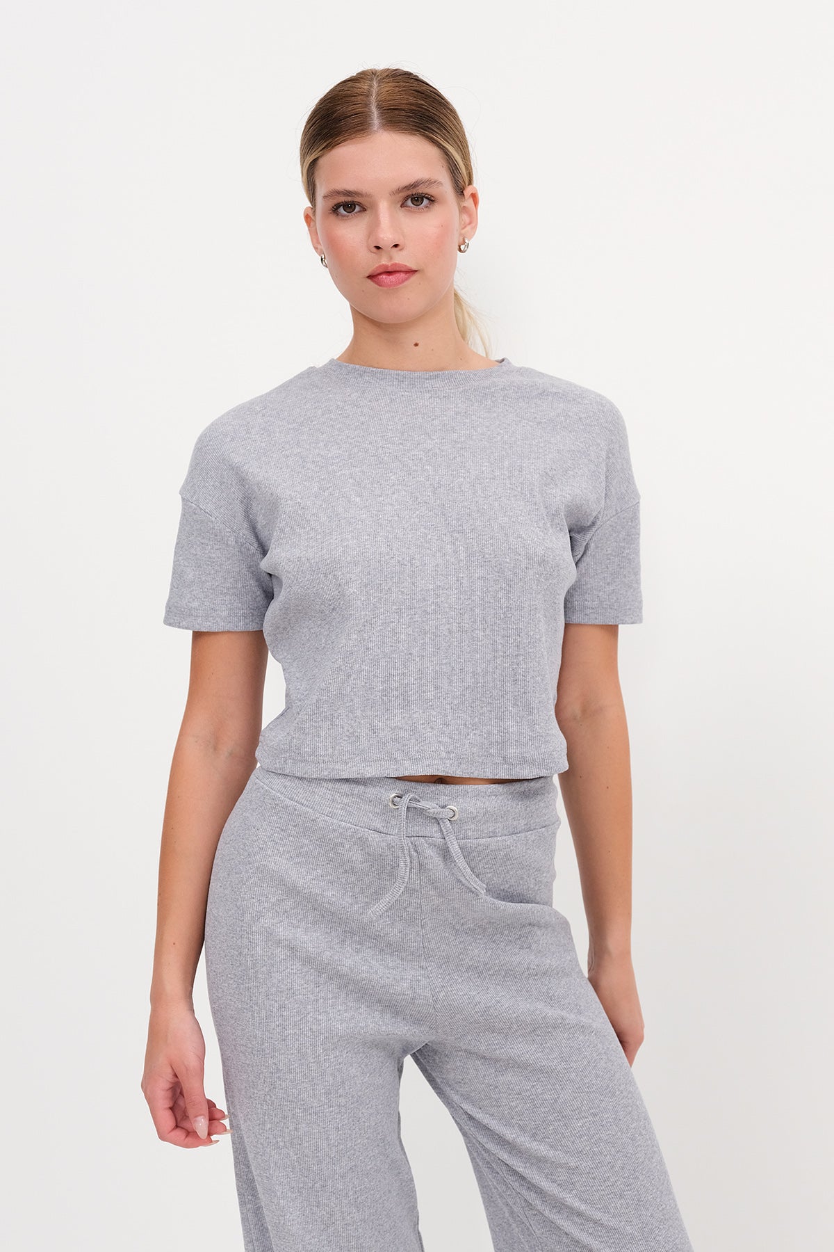 Grey_Short-Sleeve-Top-Bottom-Set-addax