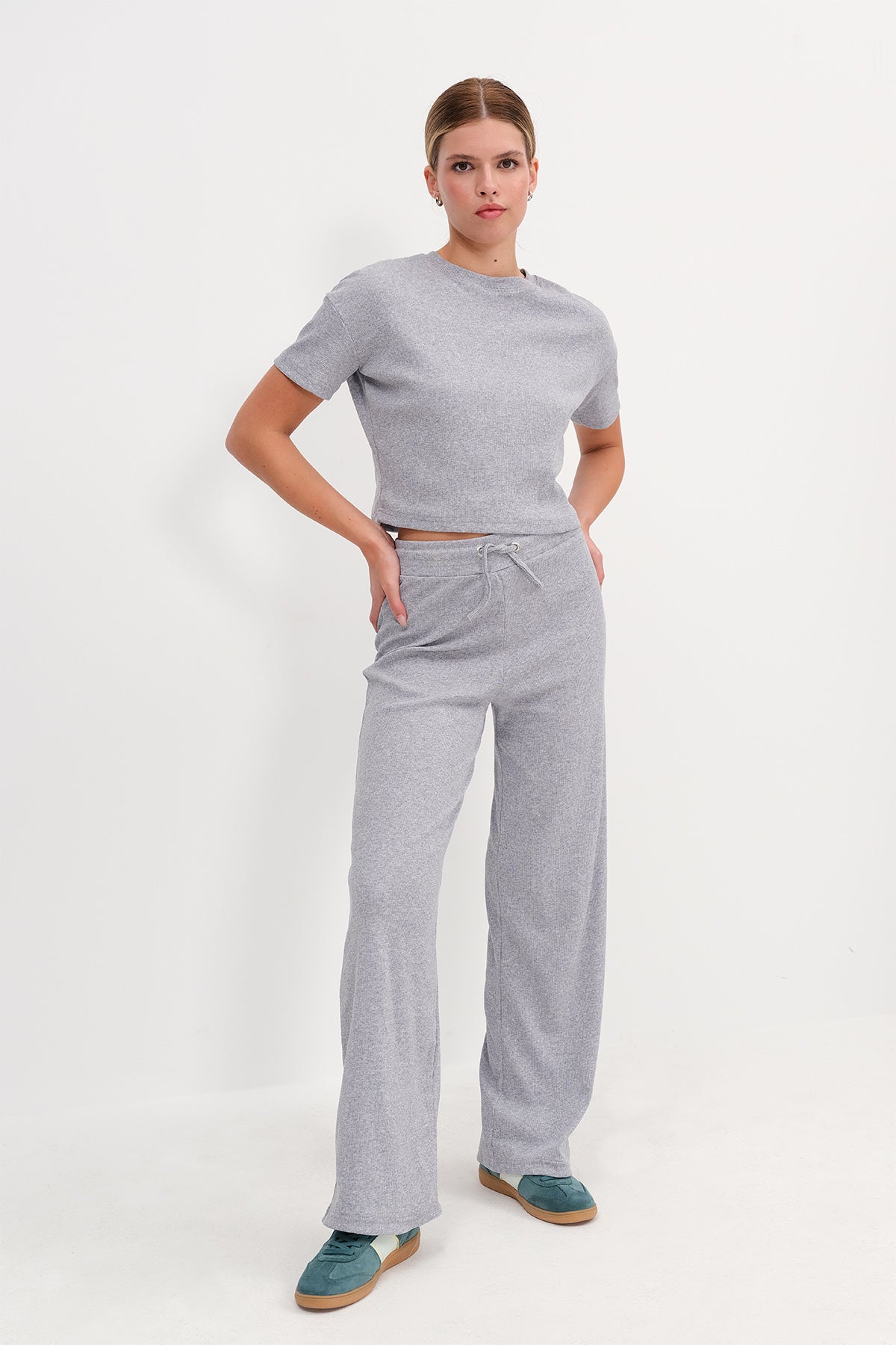 Grey_Short-Sleeve-Top-Bottom-Set-addax