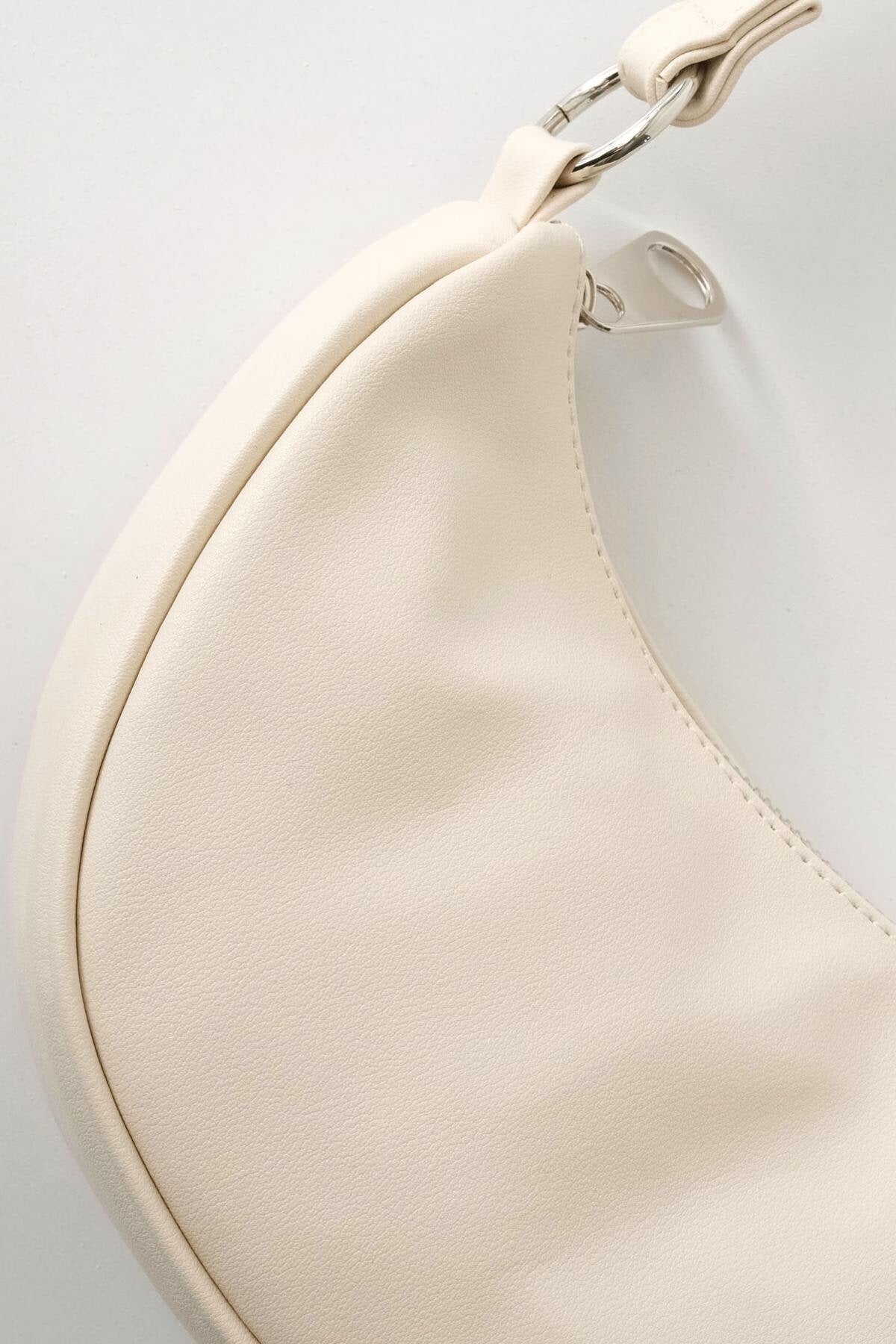 Beige_Hand-And-Shoulder-Bag-addax