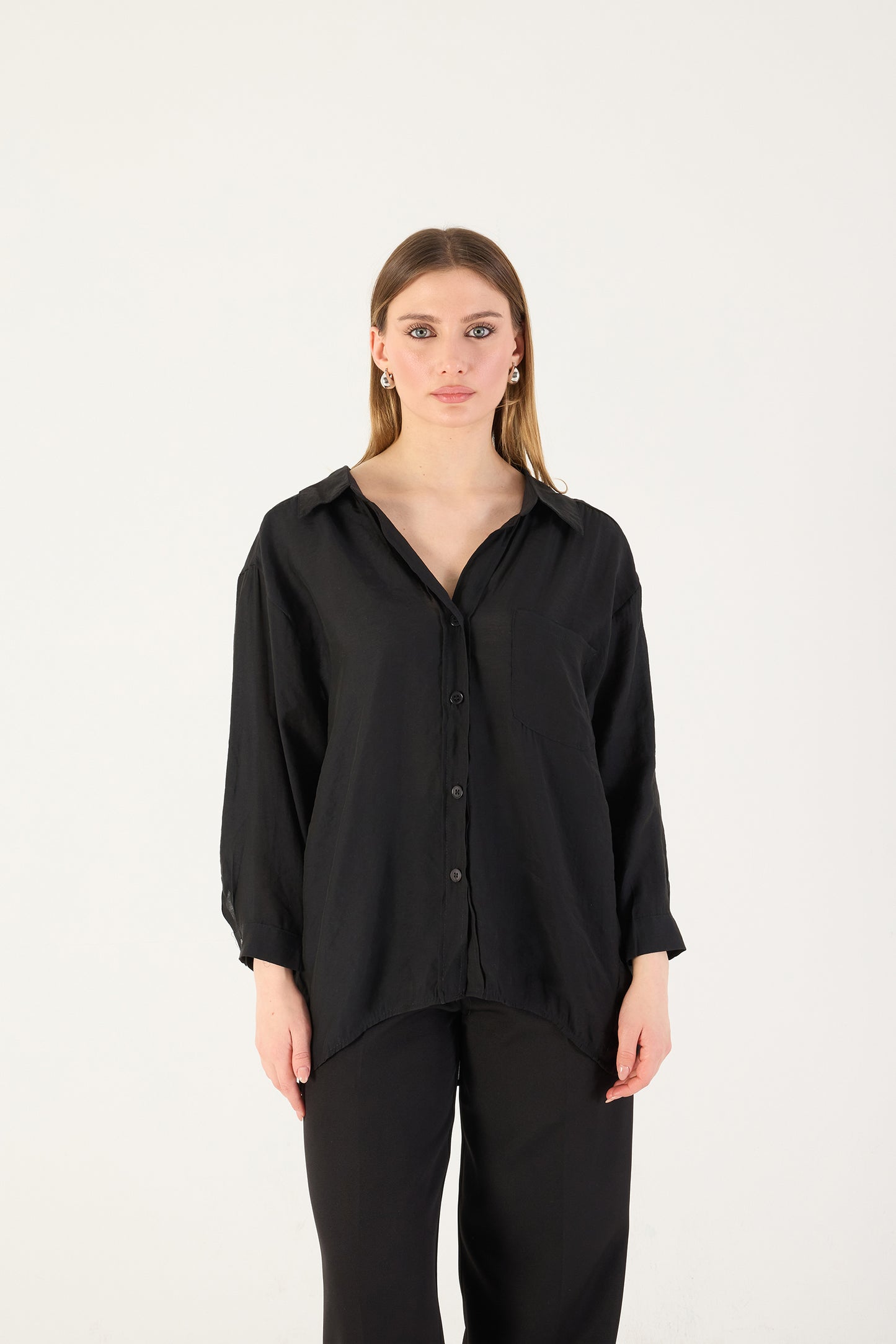 Black_Oversize-Shirt-With-Pocket-Detail-addax