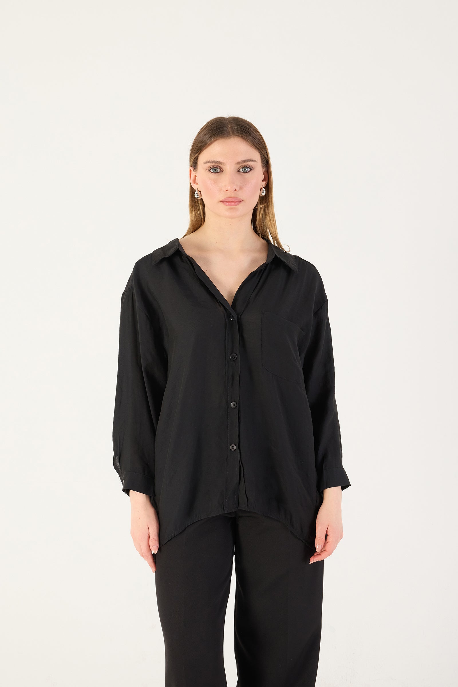 Black_Oversize-Shirt-With-Pocket-Detail-addax