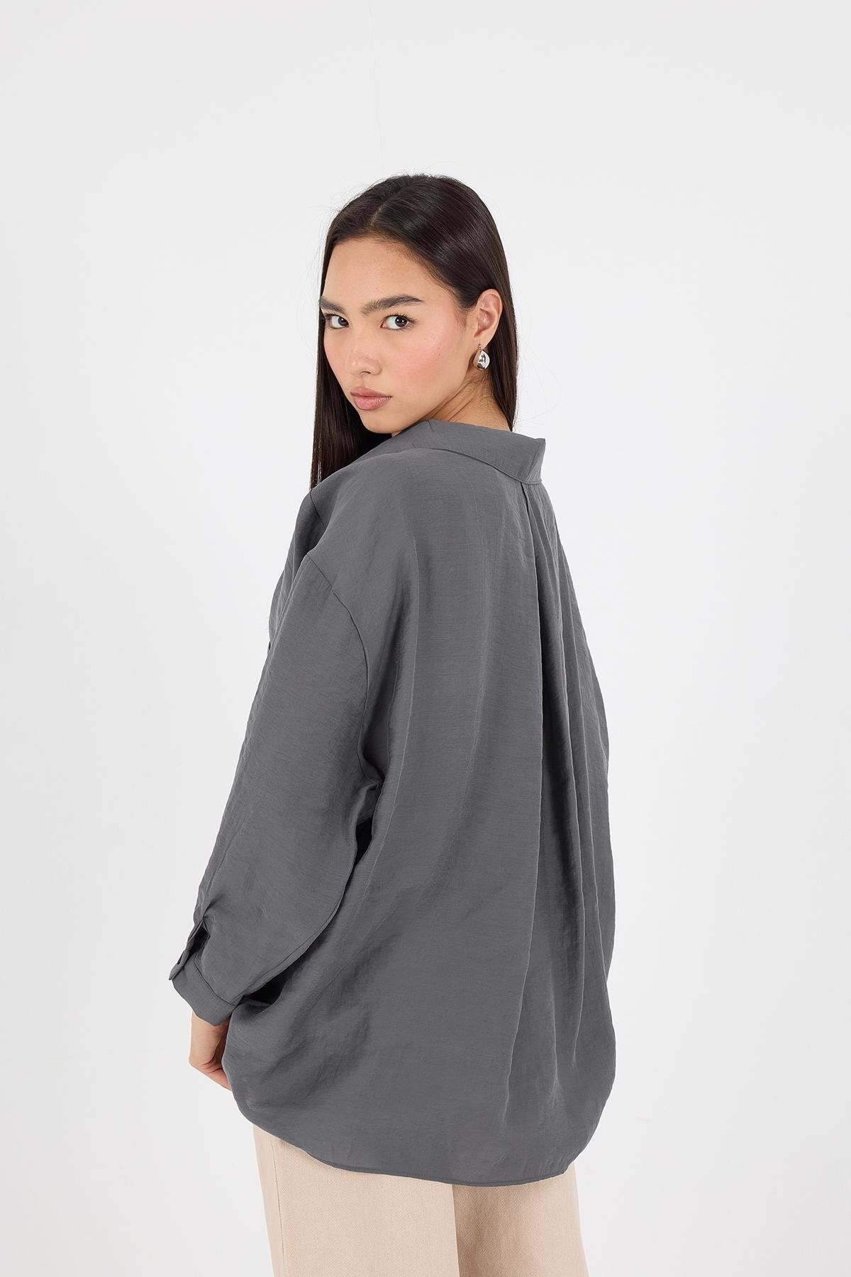 Charcoal_Oversize-Shirt-With-Pocket-Detail-addax