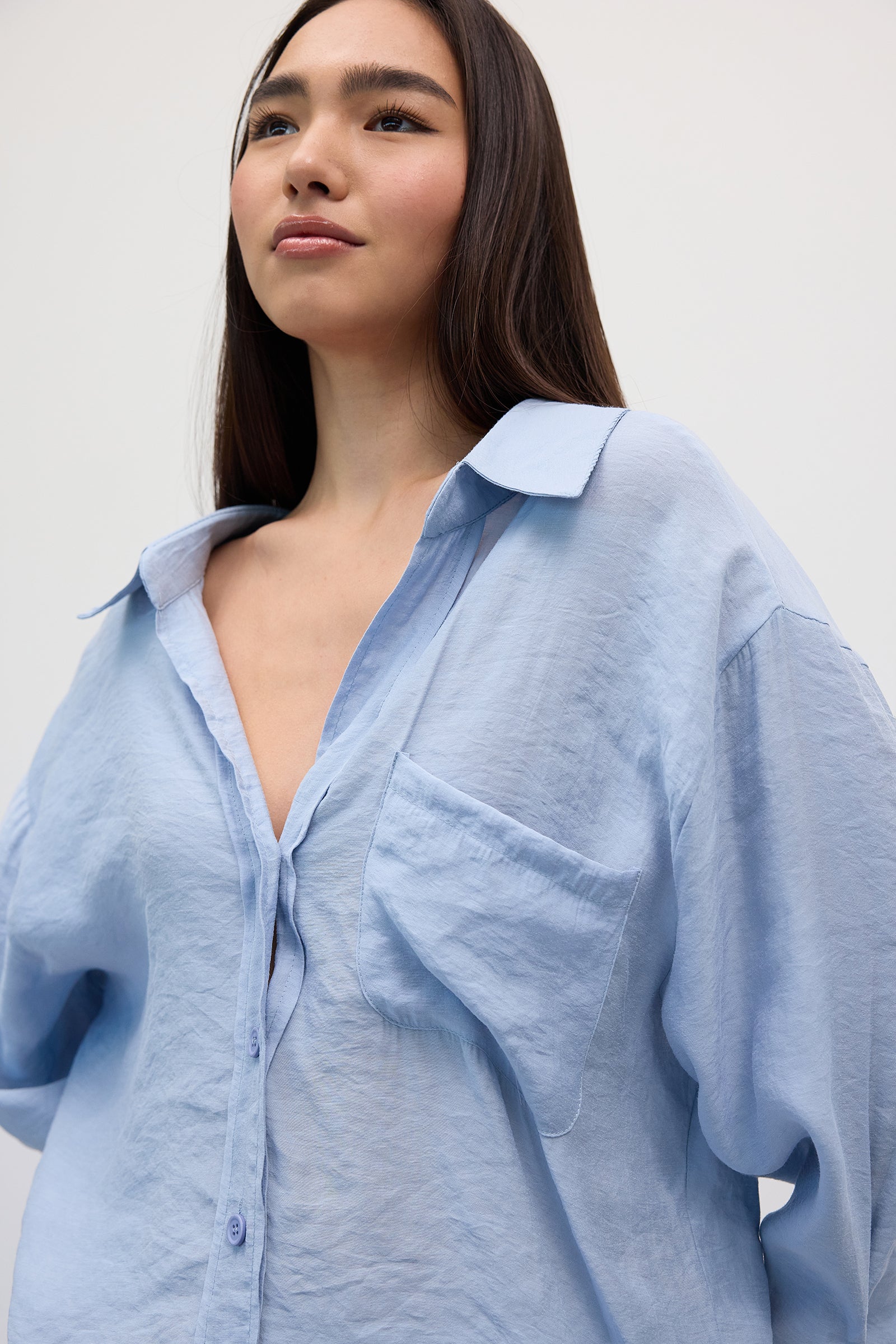 Light-Blue_Oversize-Shirt-With-Pocket-Detail-addax