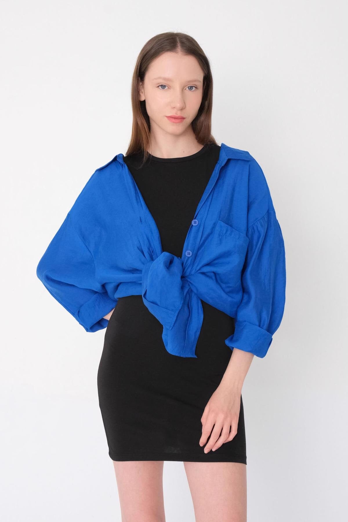 Royal-Blue_Oversize-Shirt-With-Pocket-Detail-addax