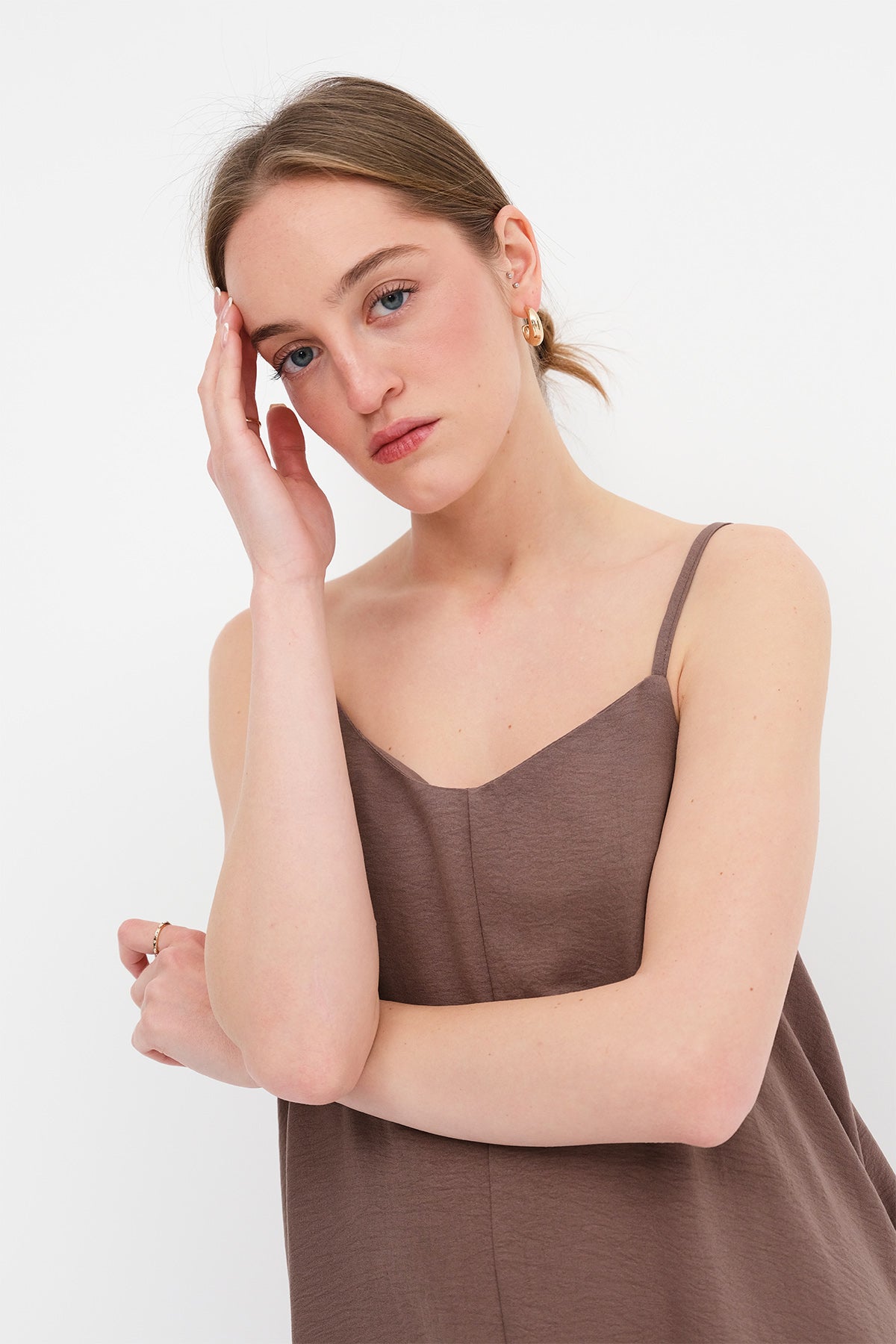 Brown_V-Neck-Dress-With-Straps-addax