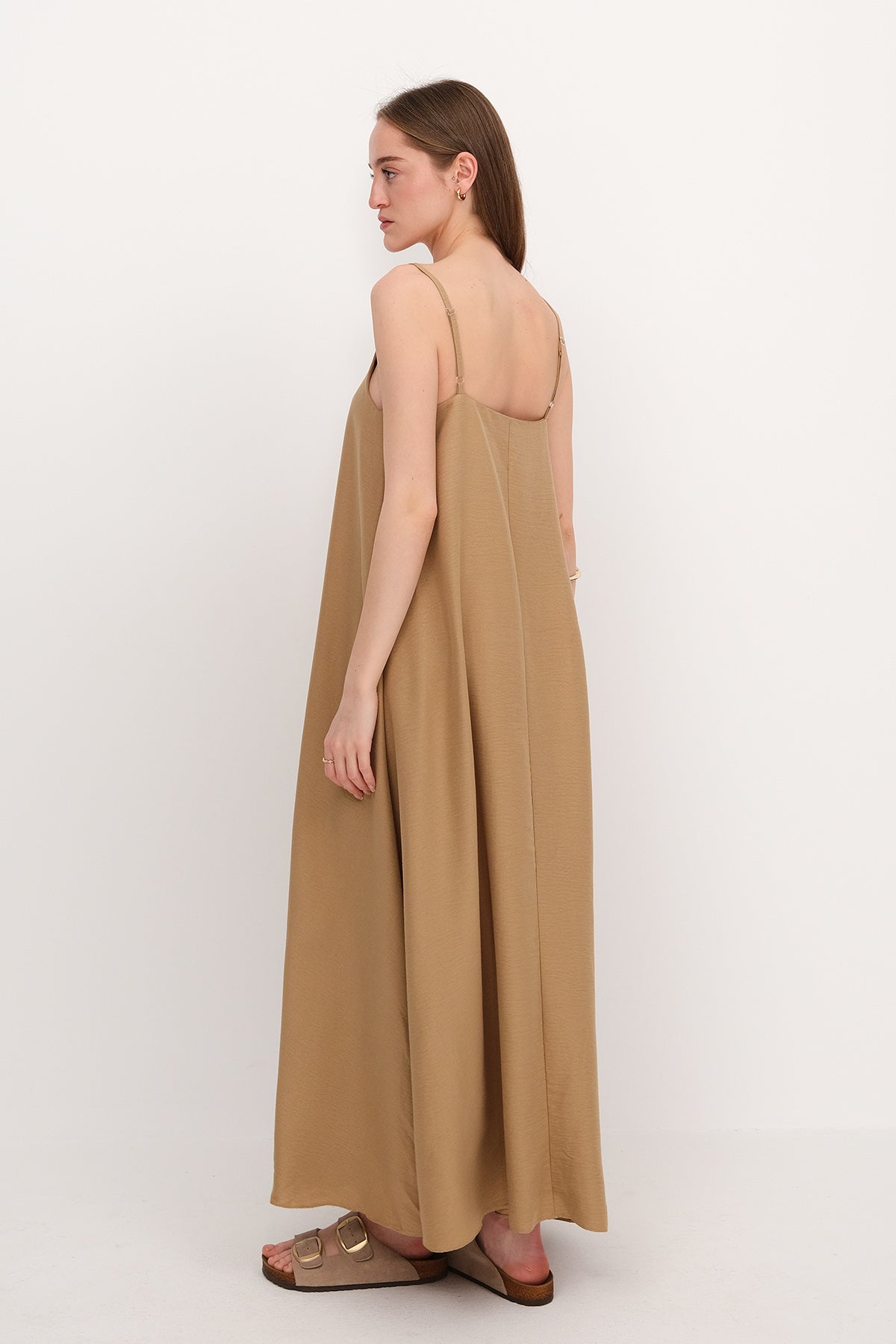 Green_V-Neck-Dress-With-Straps-addax