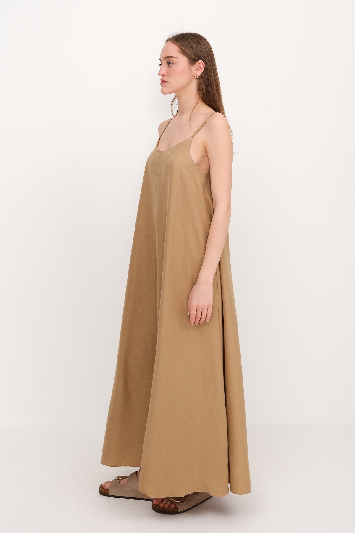 Green_V-Neck-Dress-With-Straps-addax