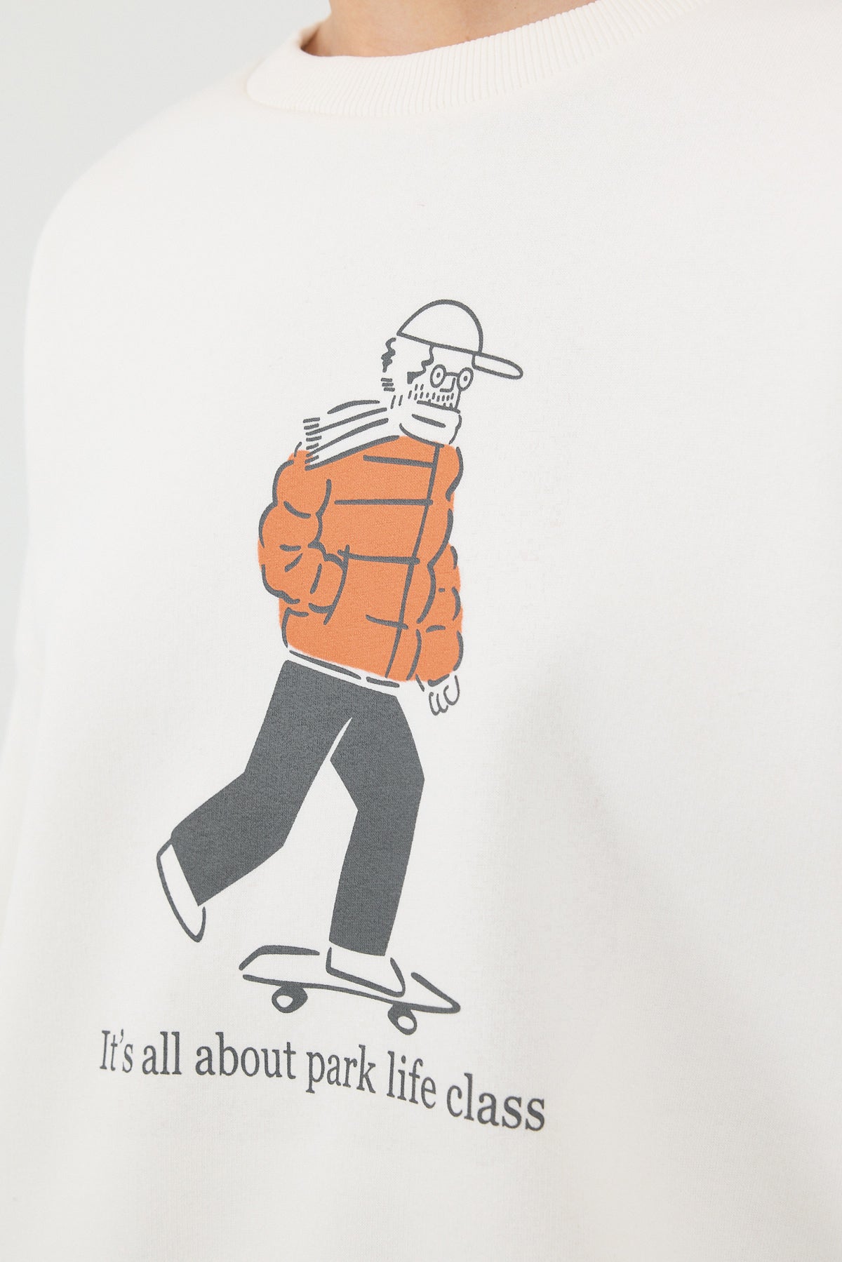 Ecru_Front-and-Back-Printed-Fleece-Sweatshirt-addax