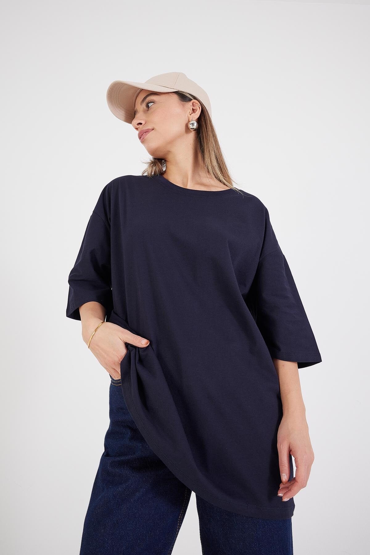 Night-Blue_Basic-T-shirt-With-Round-Neck-addax