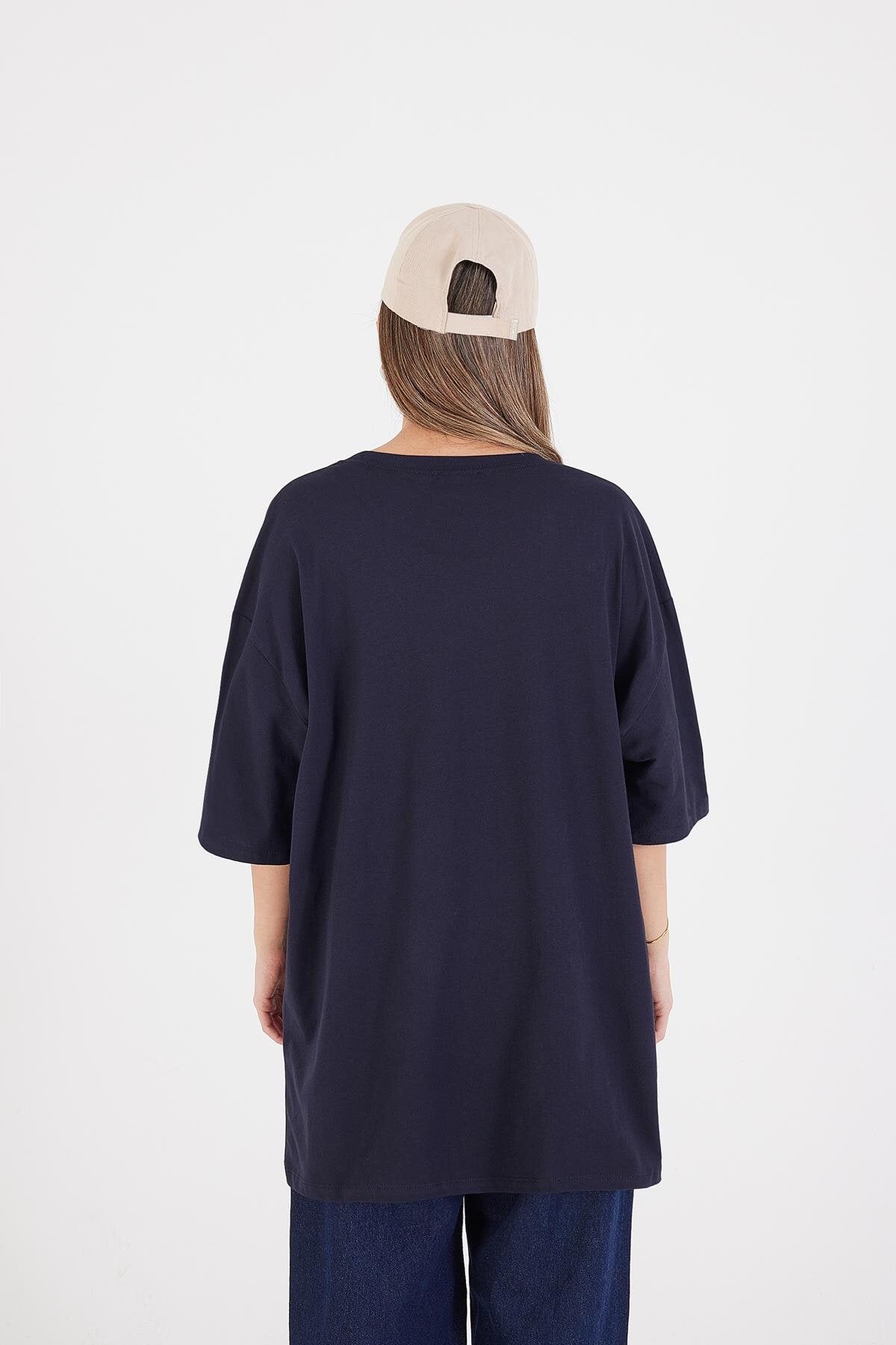 Night-Blue_Basic-T-shirt-With-Round-Neck-addax