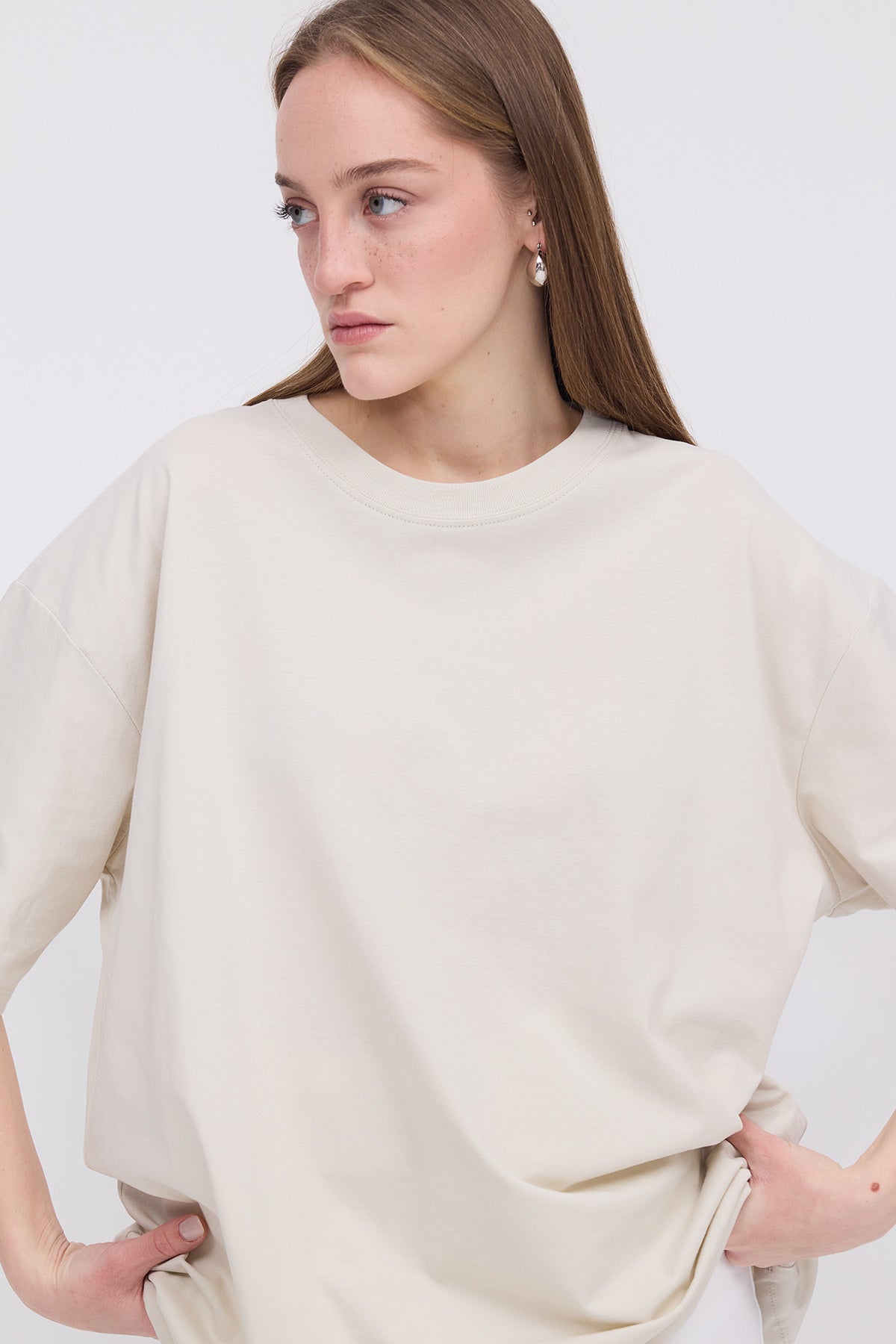 Bone_Basic-T-shirt-With-Round-Neck-addax