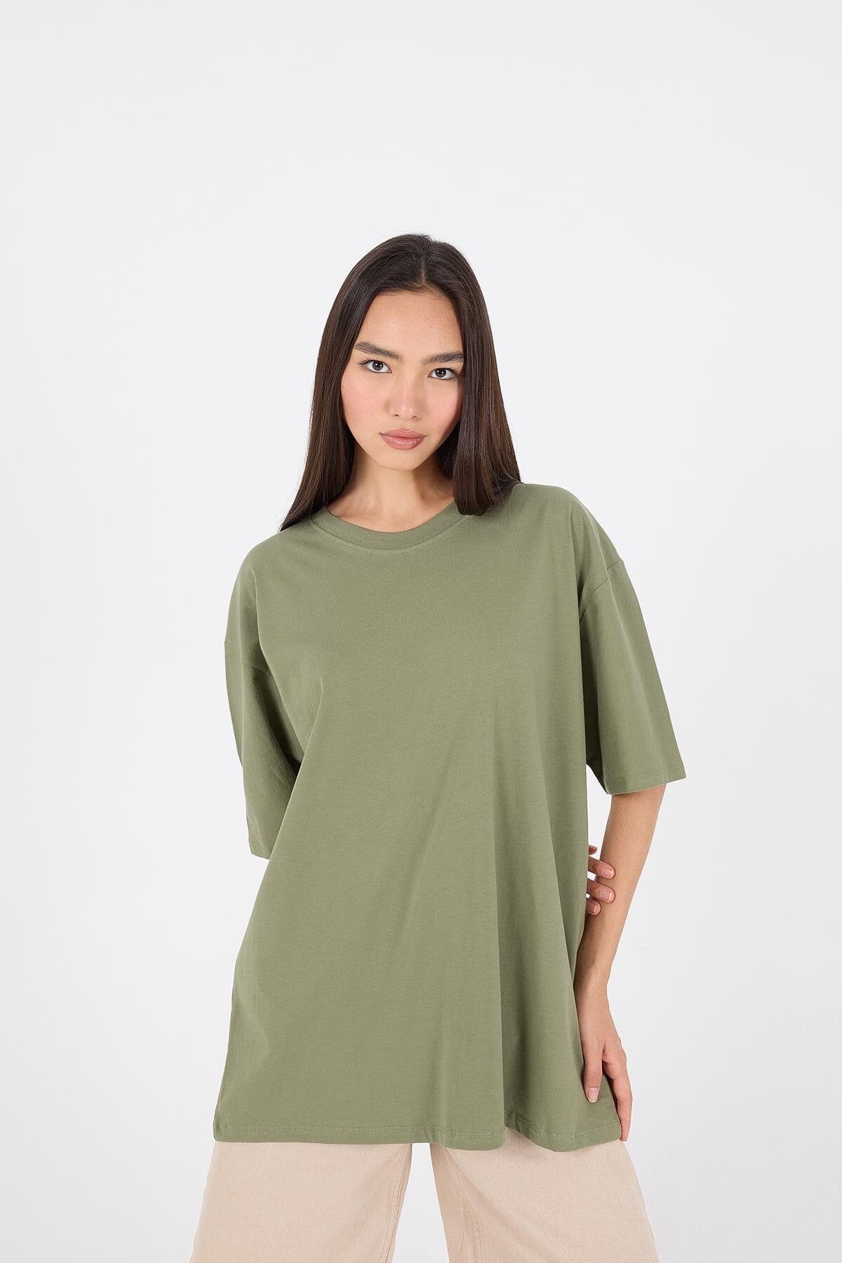 Oil-Green_Basic-T-shirt-With-Round-Neck-addax