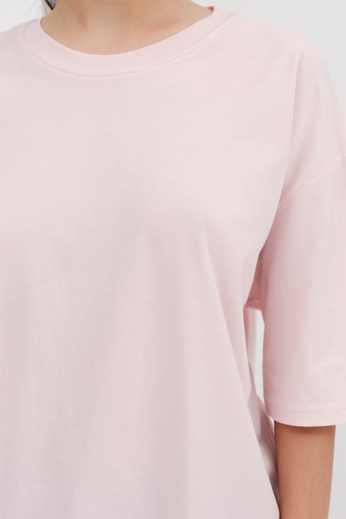 Lotus_Basic-T-shirt-With-Round-Neck-addax