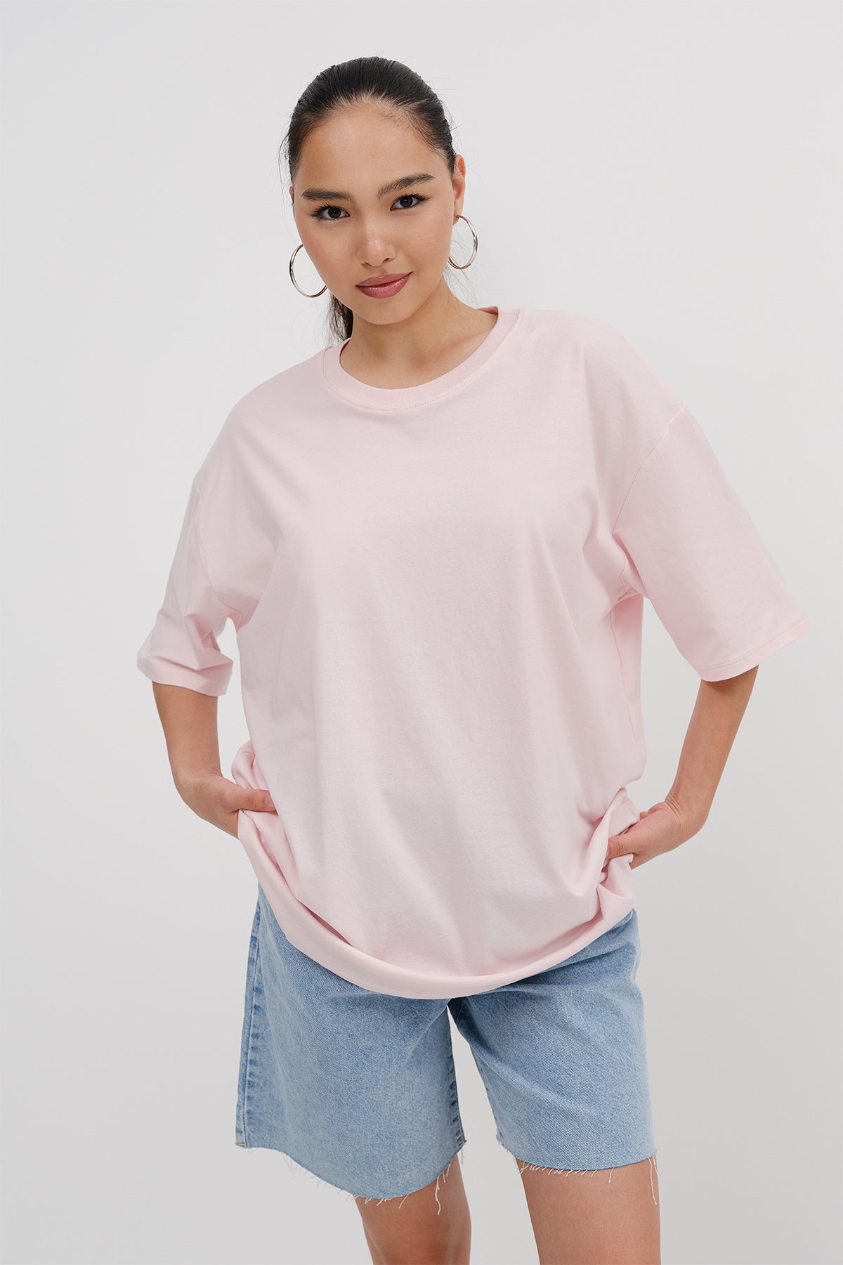Lotus_Basic-T-shirt-With-Round-Neck-addax