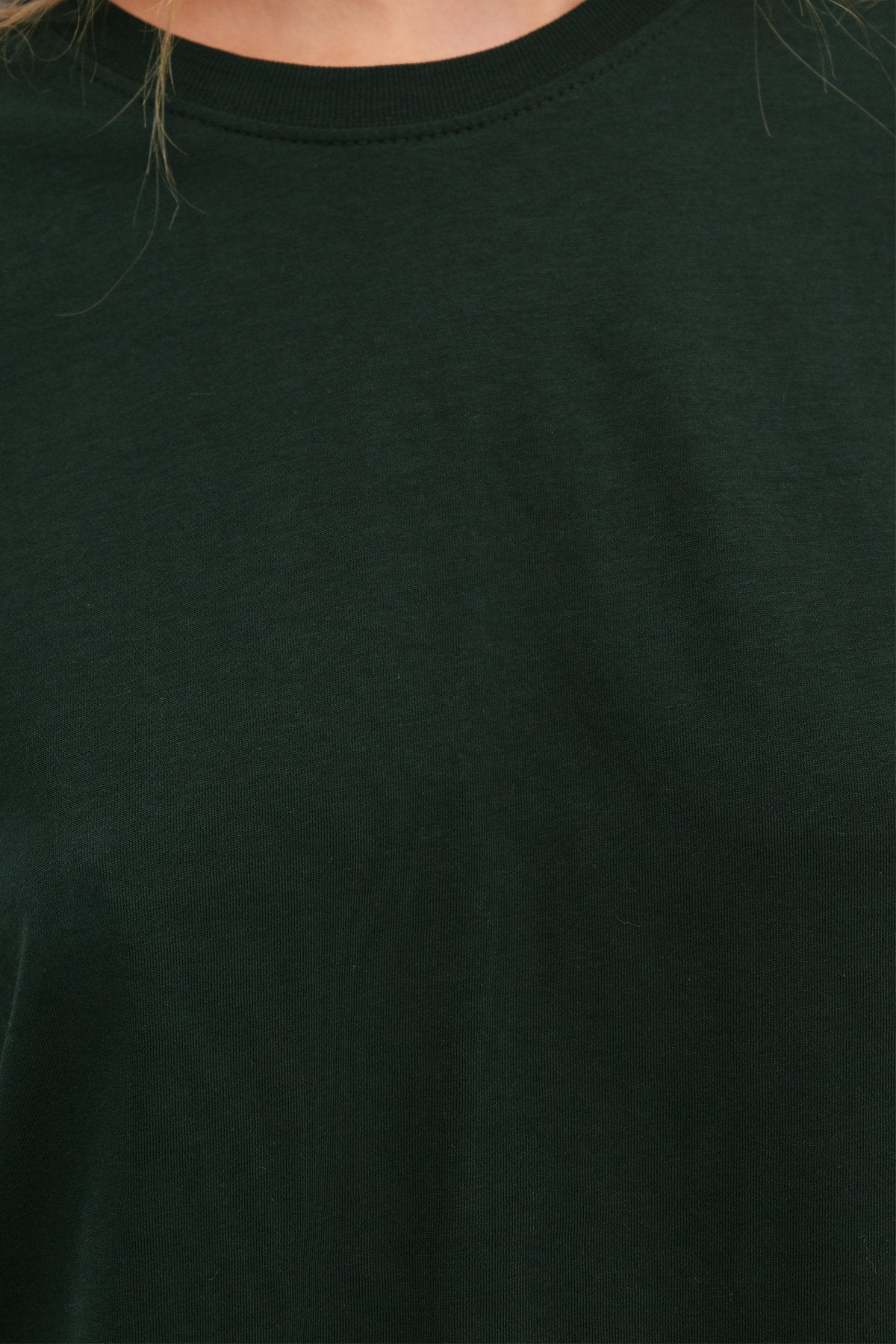 Sapphire__Basic-T-shirt-With-Round-Neck-addax