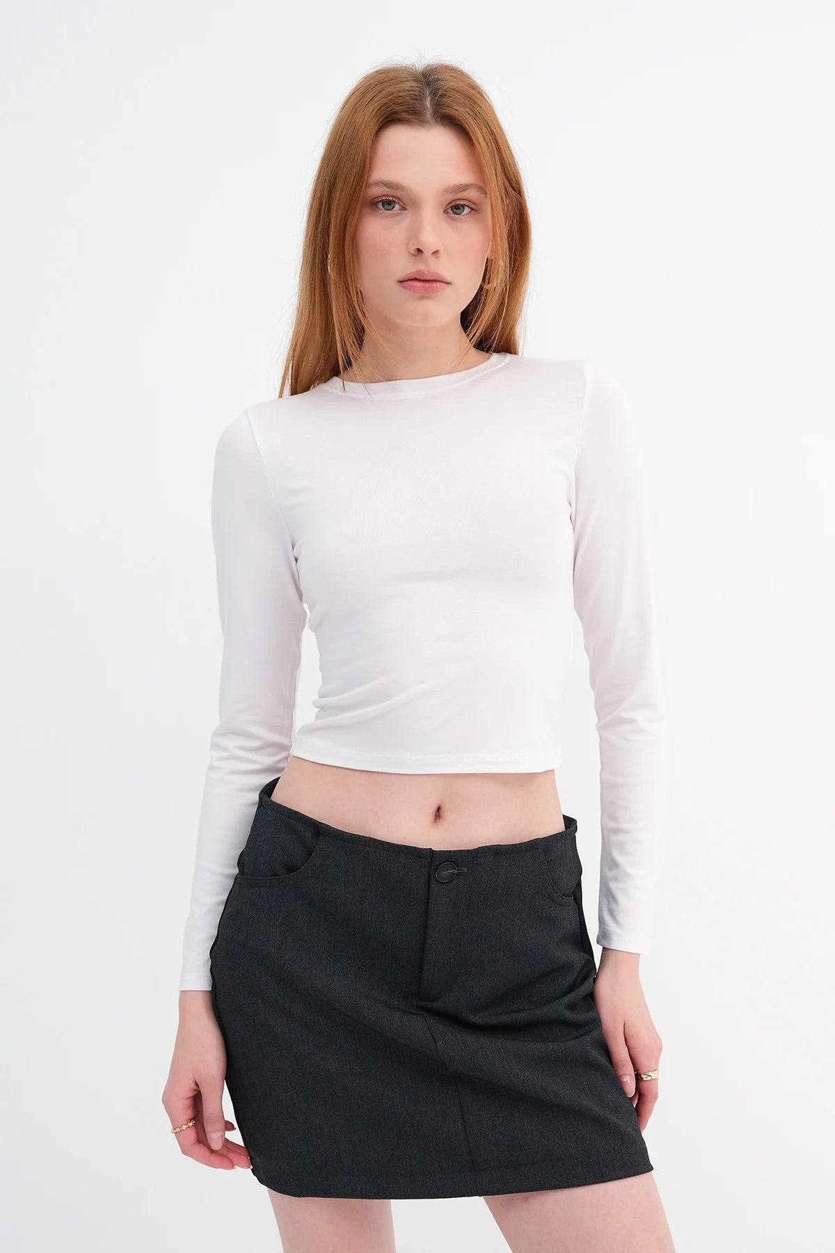 White_Neck-Basic-Blouse-addax