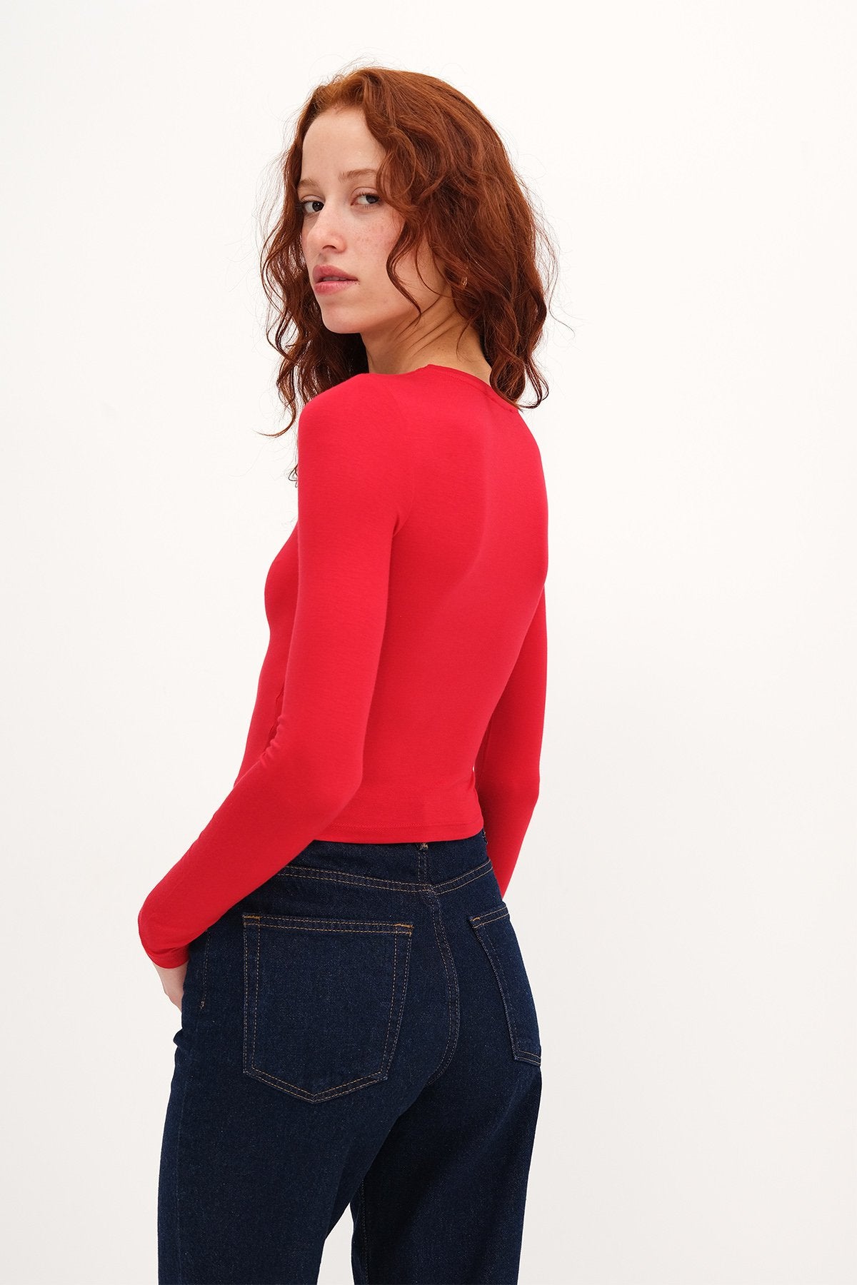 Bright-Red_Neck-Basic-Blouse-addax
