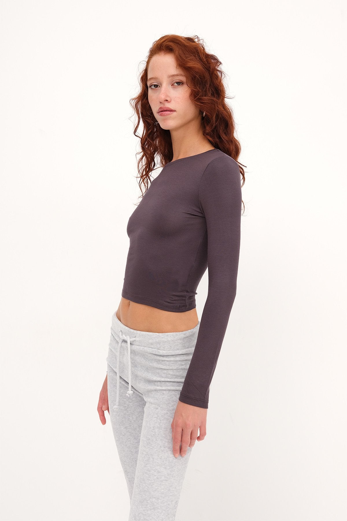 Soft-Brown_Round-Neck-Basic-Blouse-addax