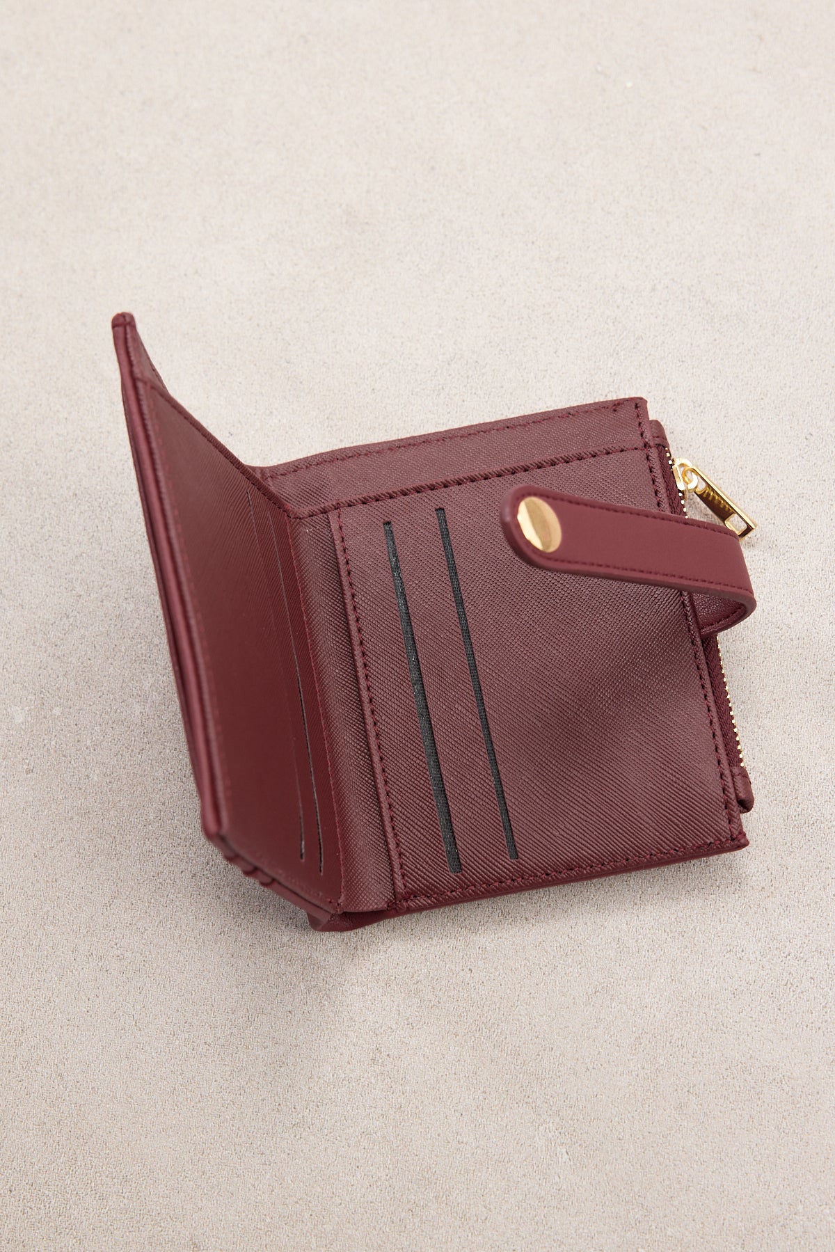 Burgundy_Cardholder-Wallet-addax