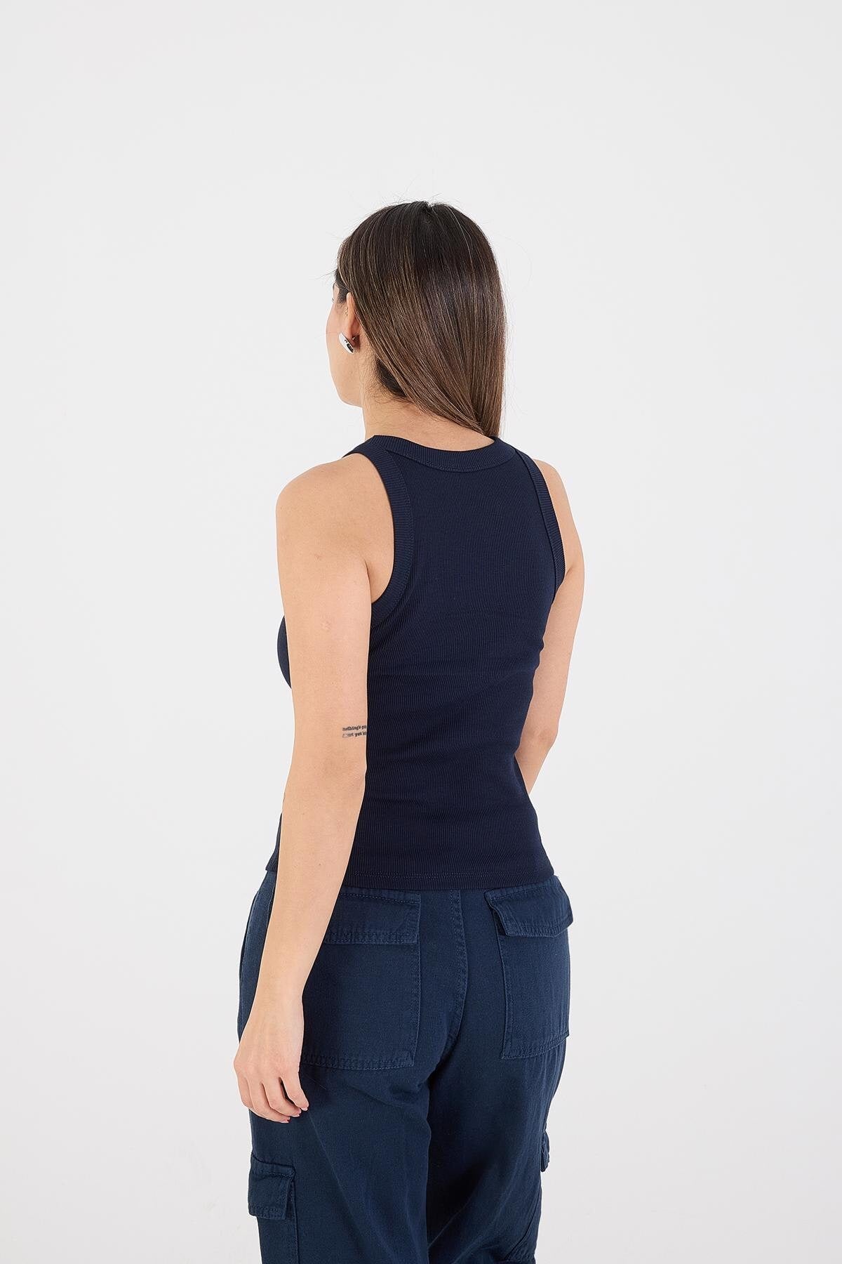 Night-Blue_Halter-Neck-Top-With-Ribbed-addax