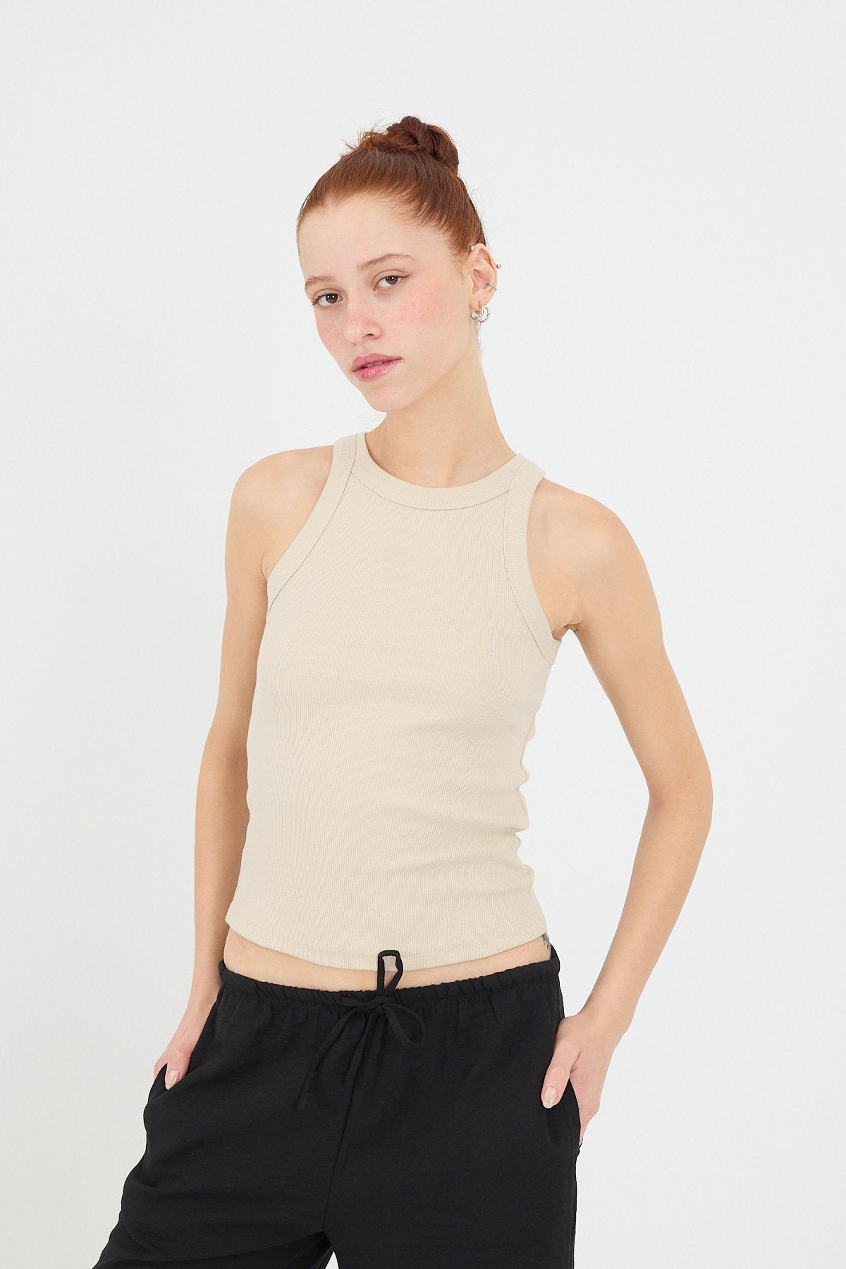 New-Stone_Halter-Neck-Top-With-Ribbed-addax