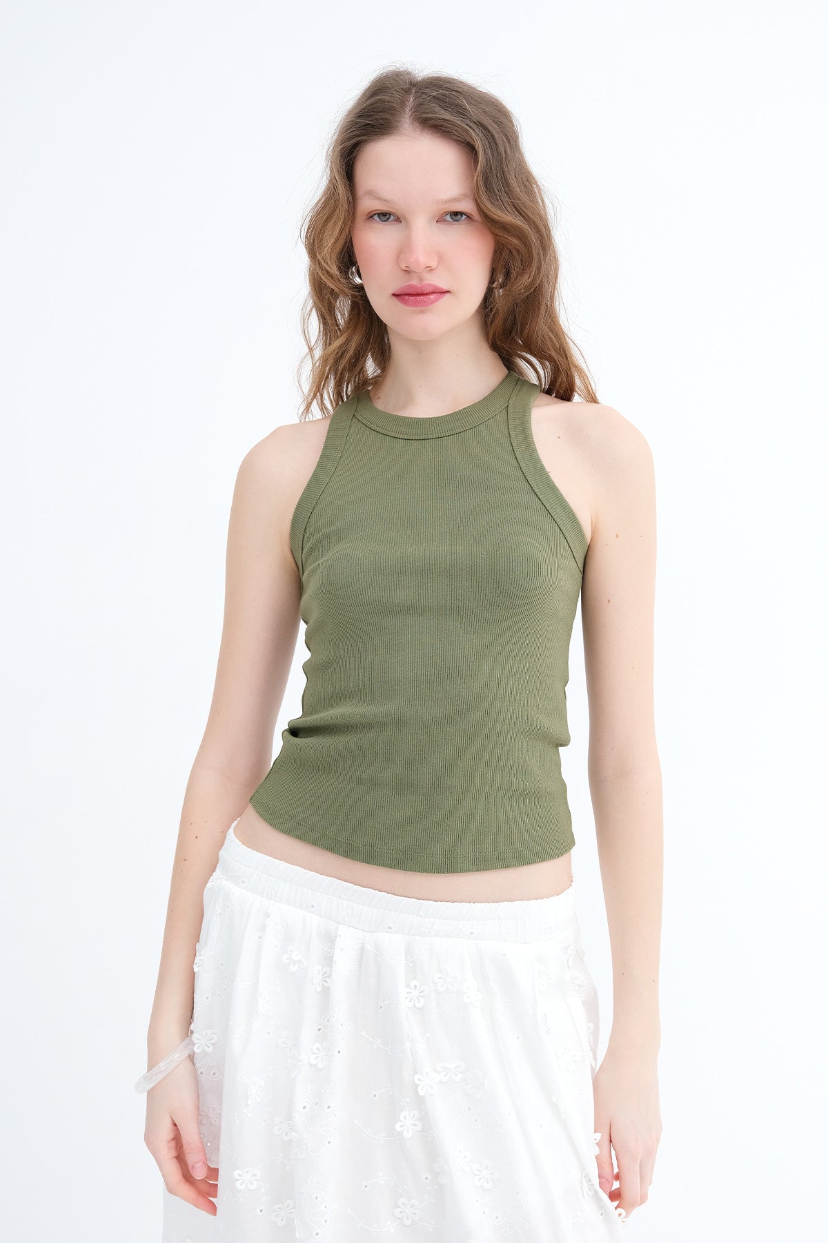 Matcha_Halter-Neck-Top-With-Ribbed-addax