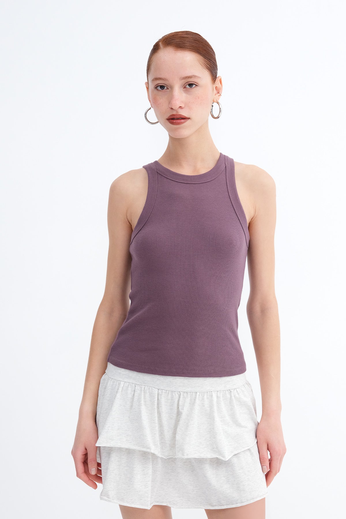 Grape_Halter-Neck-Top-With-Ribbed-addax
