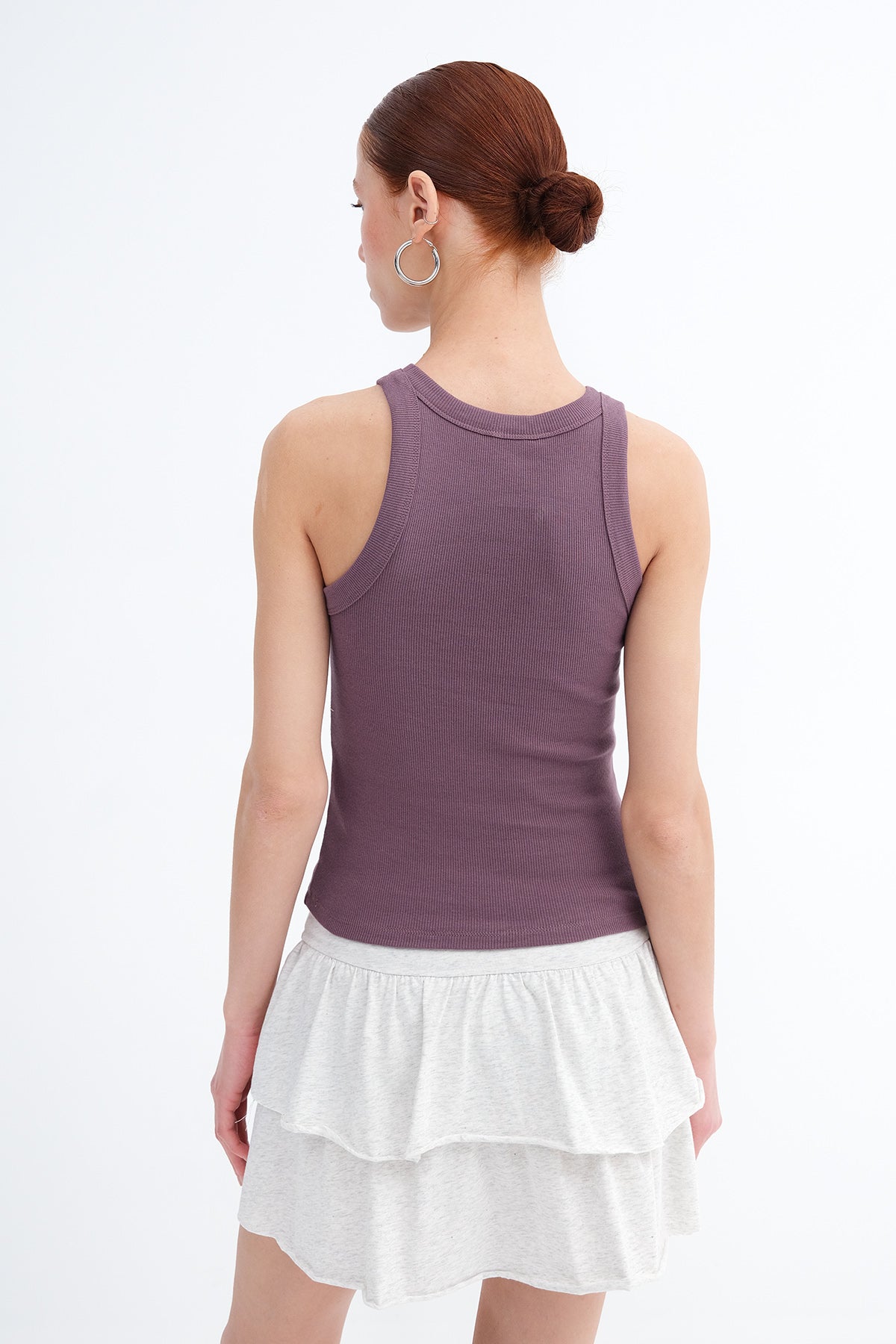 Grape_Halter-Neck-Top-With-Ribbed-addax